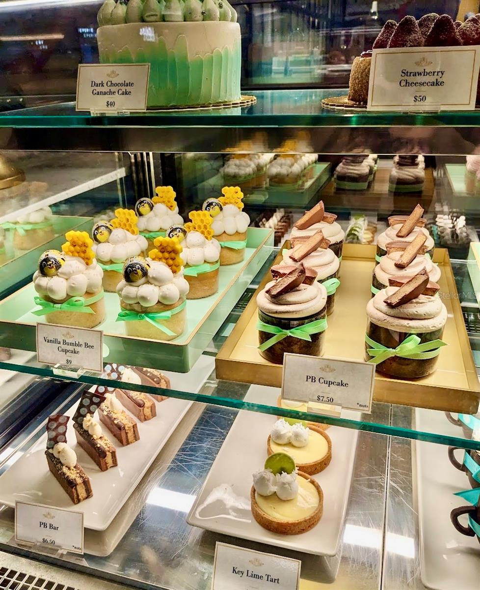 Image 11 of 77 For 14459 River Beach Drive 221