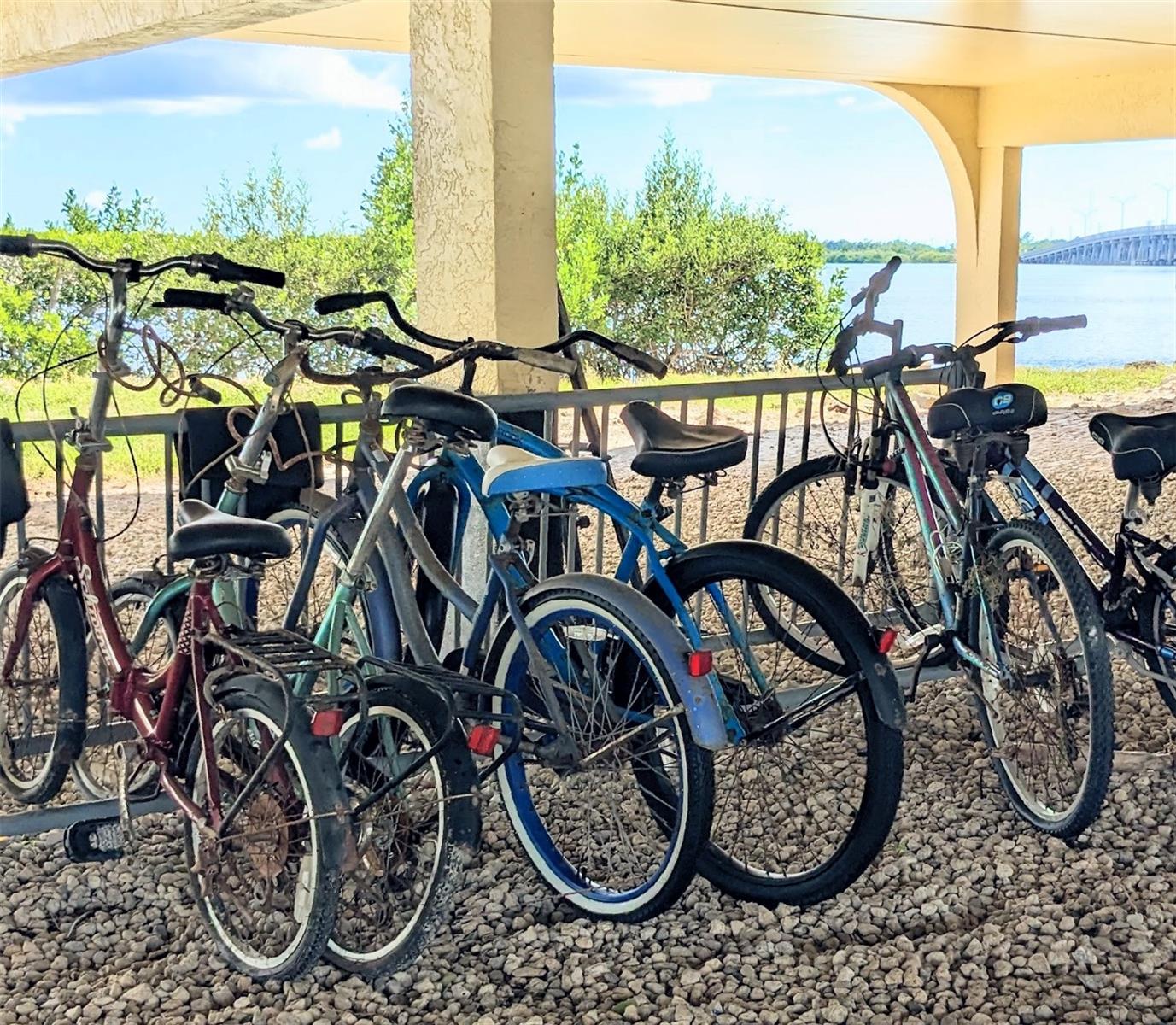 Image 13 of 77 For 14459 River Beach Drive 221