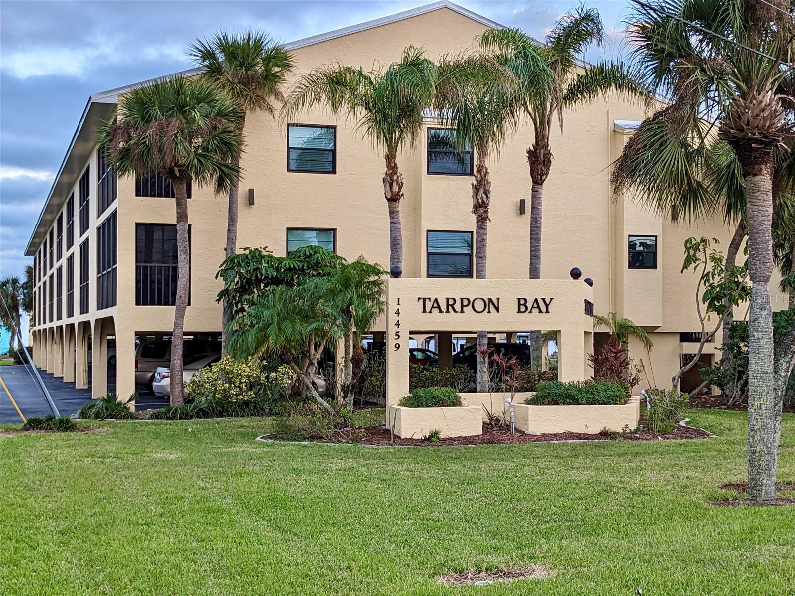 Image 16 of 77 For 14459 River Beach Drive 221