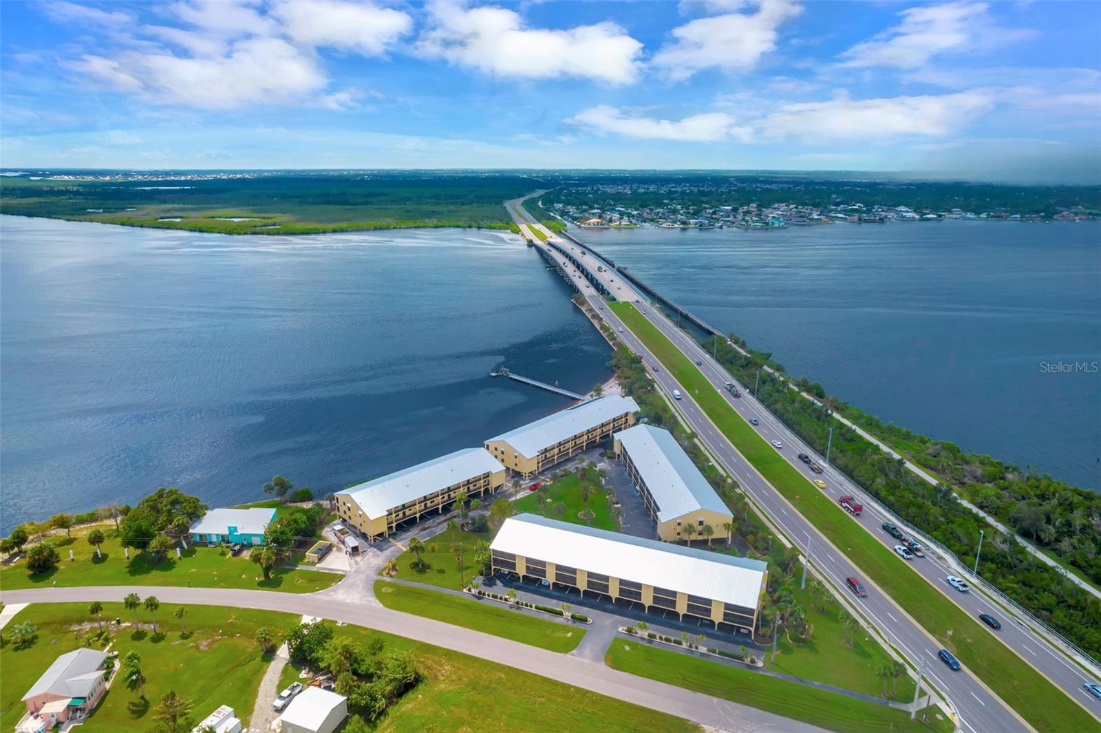 Image 23 of 77 For 14459 River Beach Drive 221