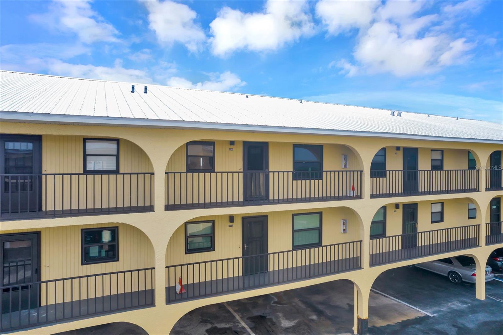 Image 26 of 77 For 14459 River Beach Drive 221