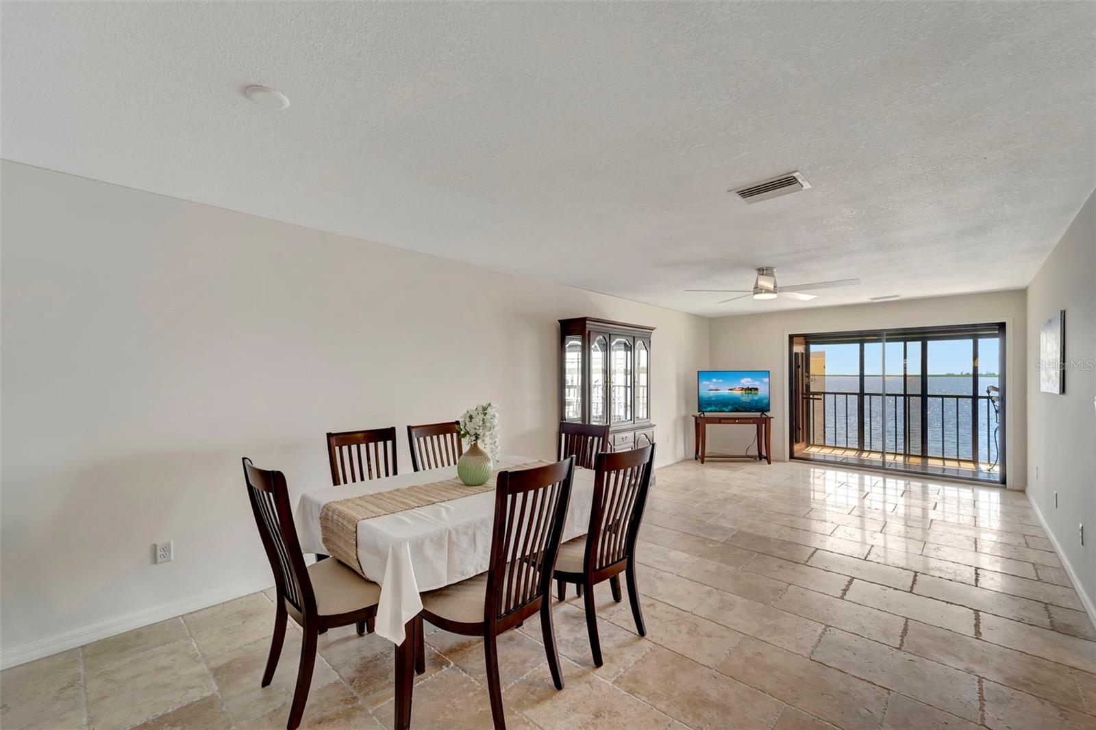 Image 28 of 77 For 14459 River Beach Drive 221