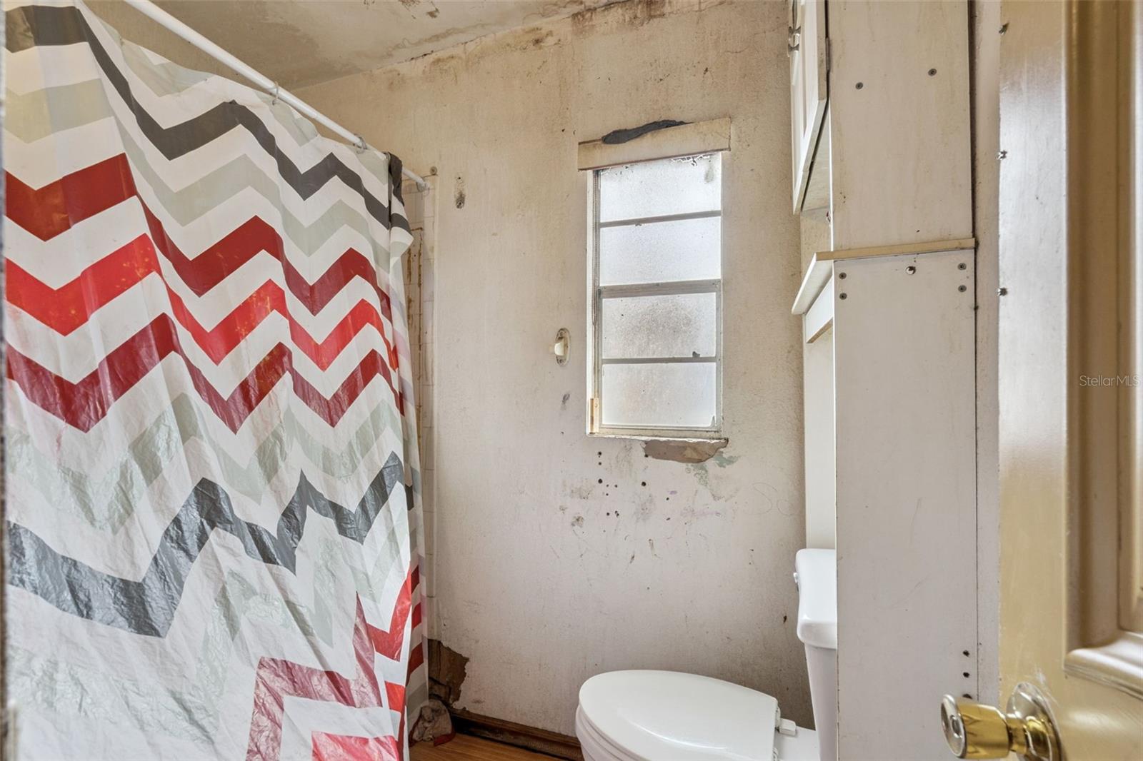 Image 10 of 14 For 605 Danvers Street