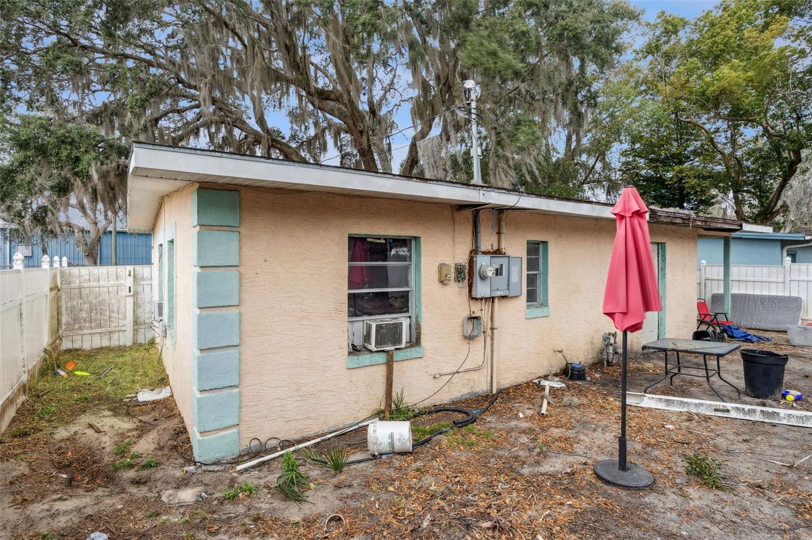 Image 12 of 14 For 605 Danvers Street