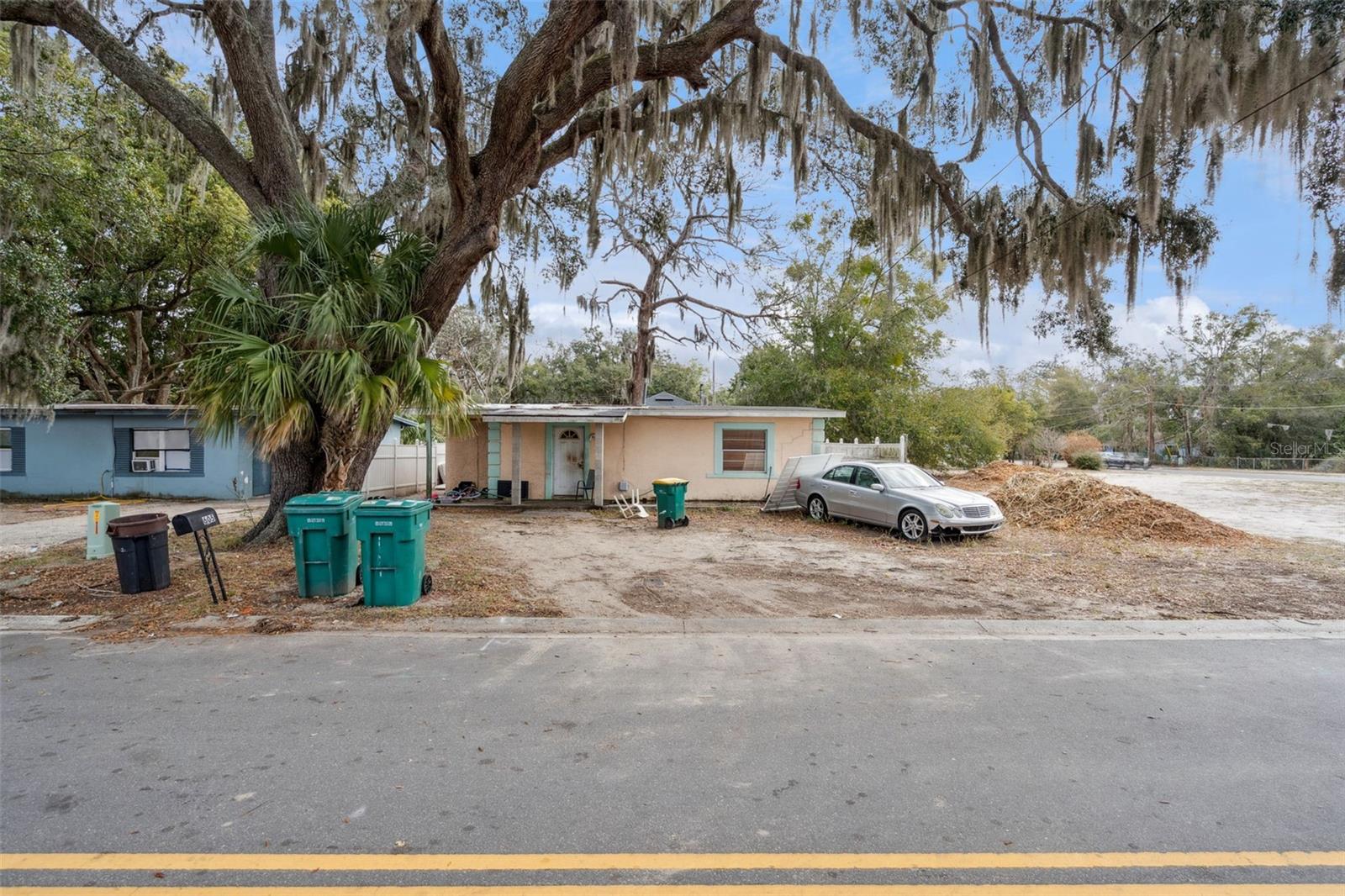 Image 2 of 14 For 605 Danvers Street