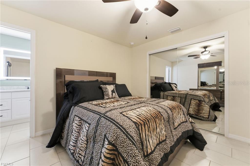 Image 10 of 41 For 528 5th Place