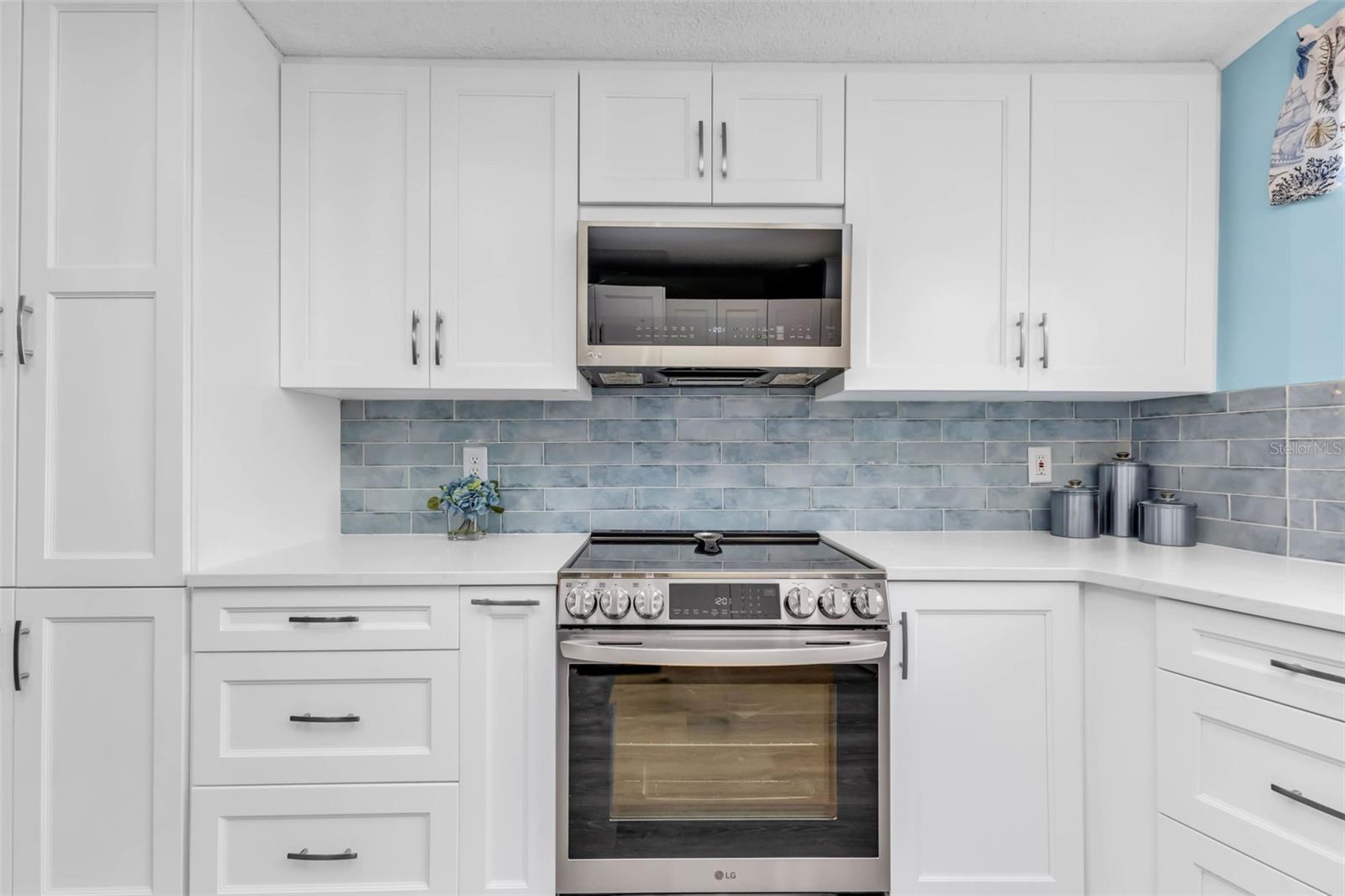 Image 33 of 43 For 5601 Duncan Road 204