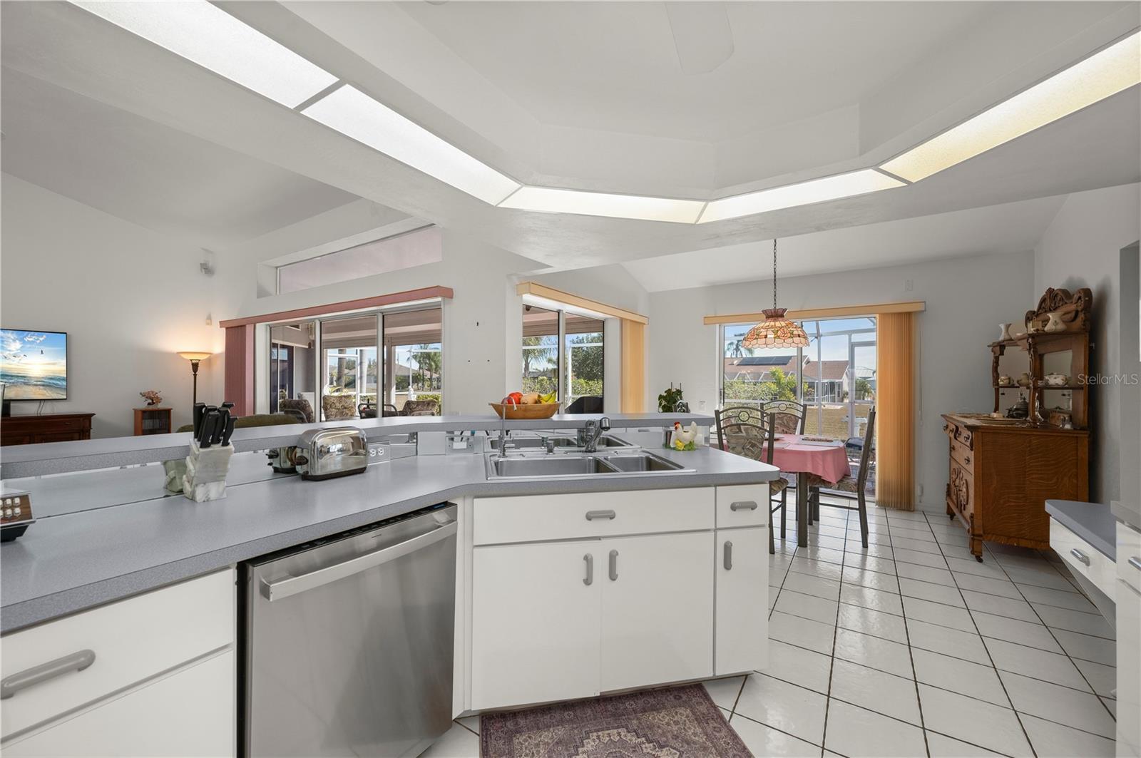 Image 15 of 60 For 1432 Razorbill Lane