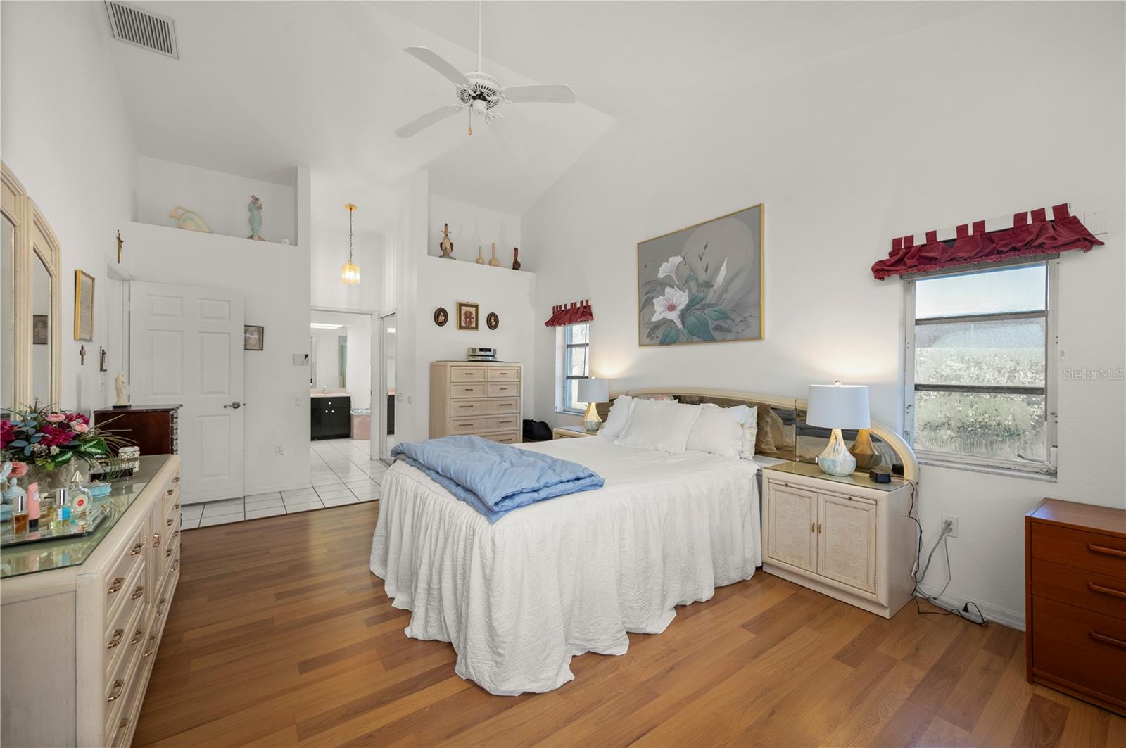 Image 21 of 60 For 1432 Razorbill Lane