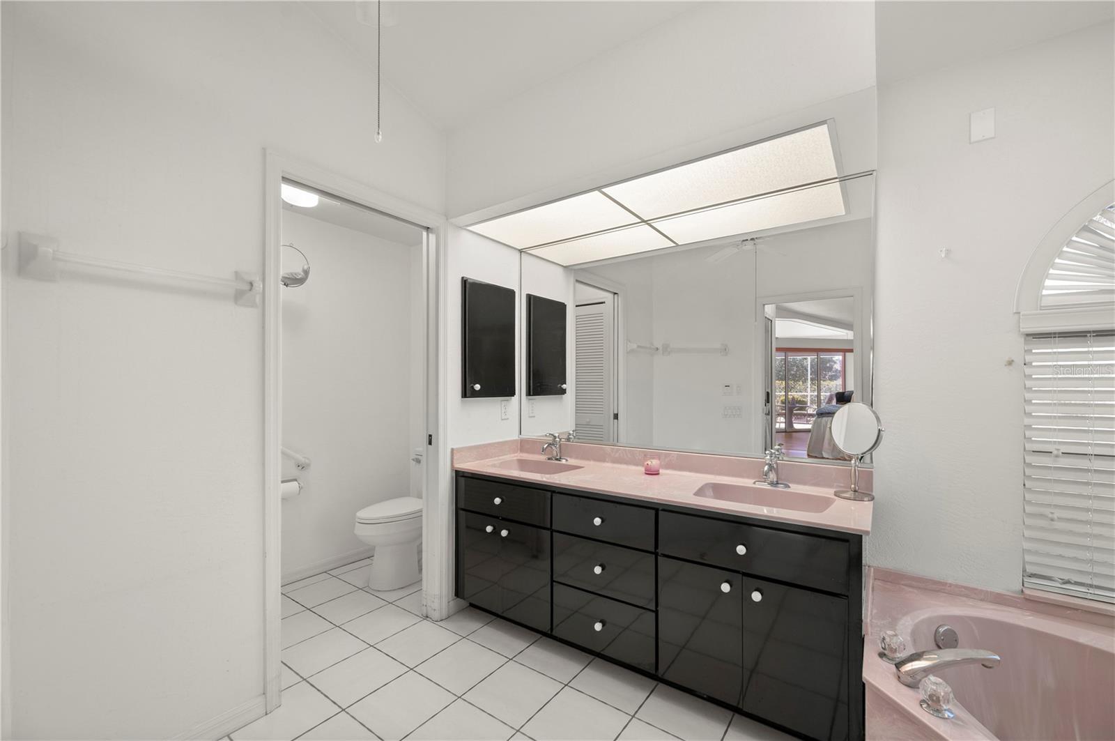 Image 22 of 60 For 1432 Razorbill Lane