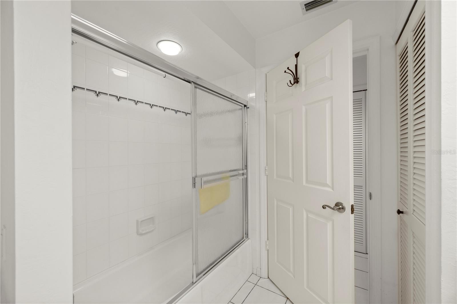 Image 28 of 60 For 1432 Razorbill Lane