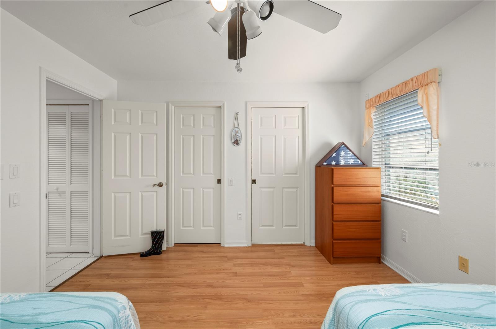 Image 31 of 60 For 1432 Razorbill Lane