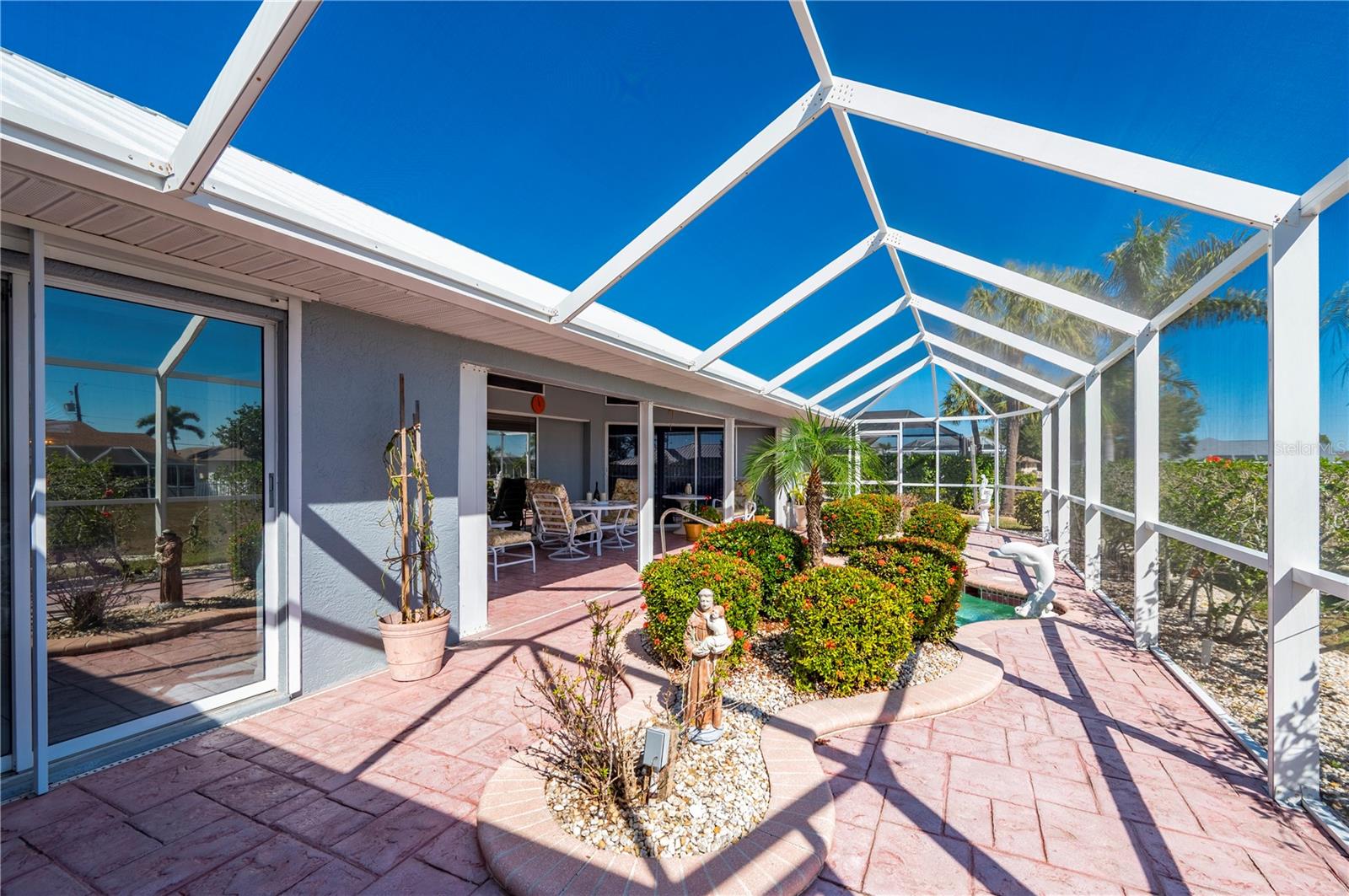 Image 40 of 60 For 1432 Razorbill Lane