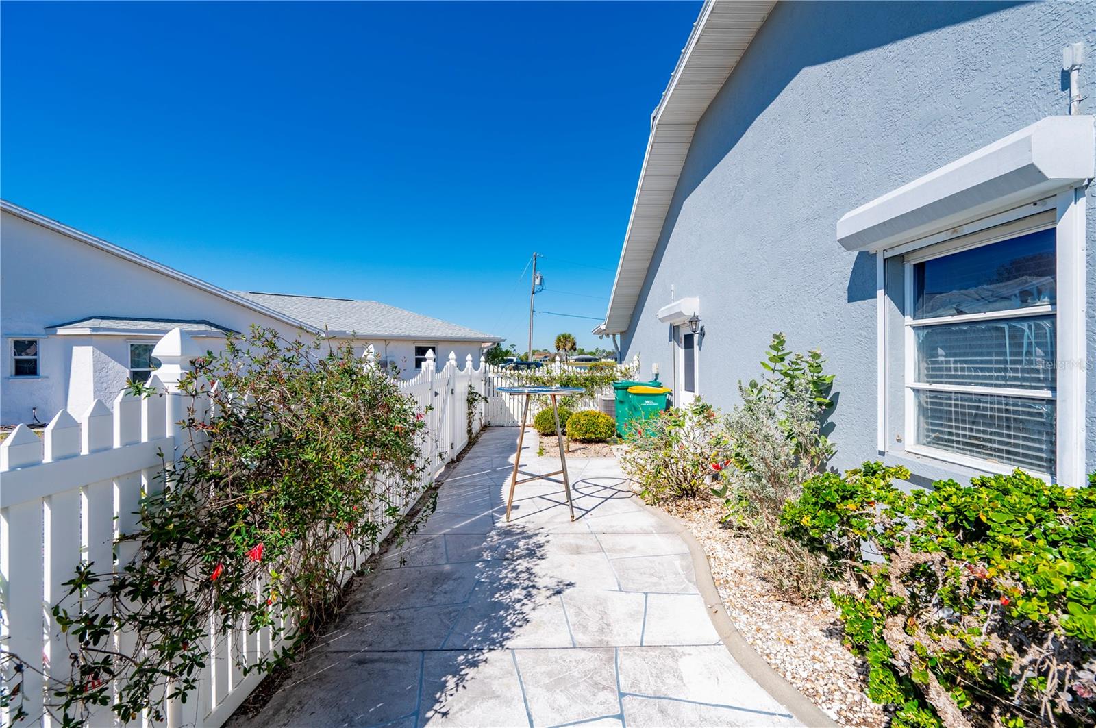 Image 42 of 60 For 1432 Razorbill Lane