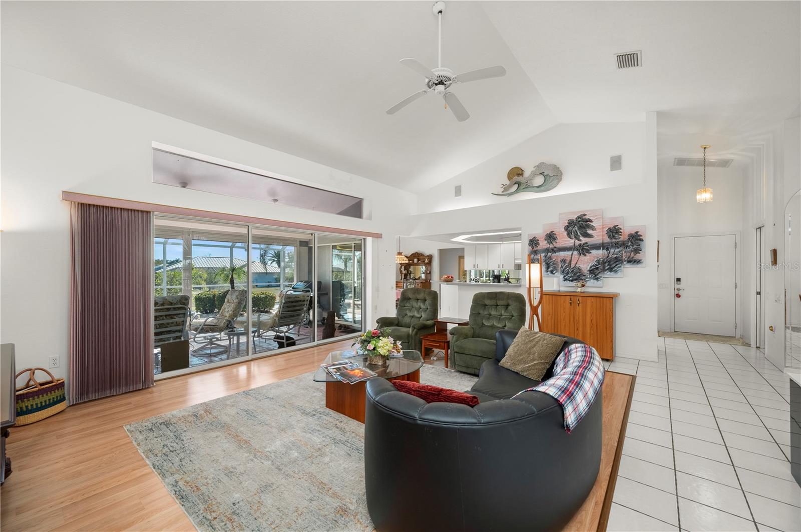 Image 7 of 60 For 1432 Razorbill Lane