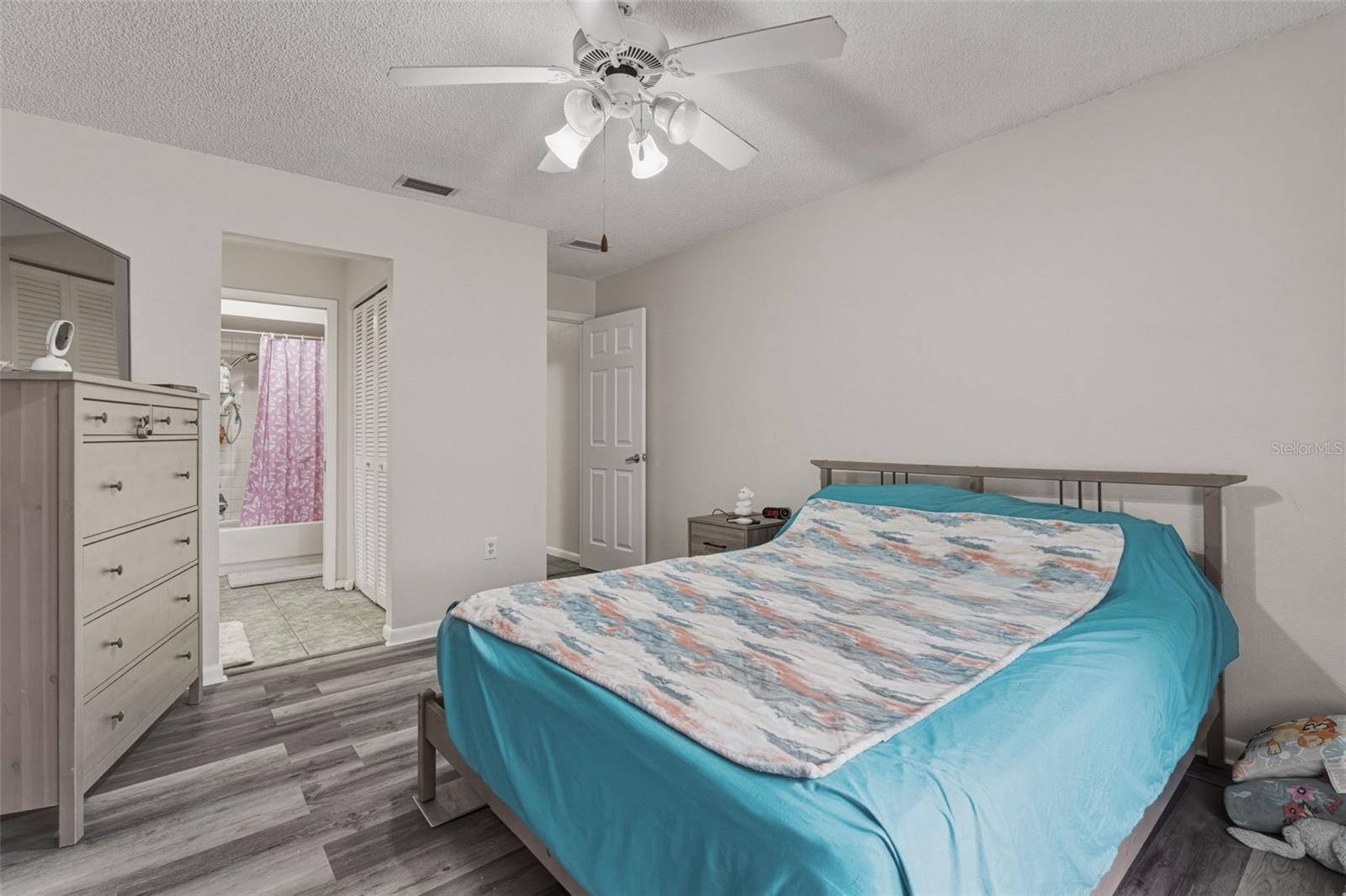 Image 22 of 37 For 23103 Cherry Avenue