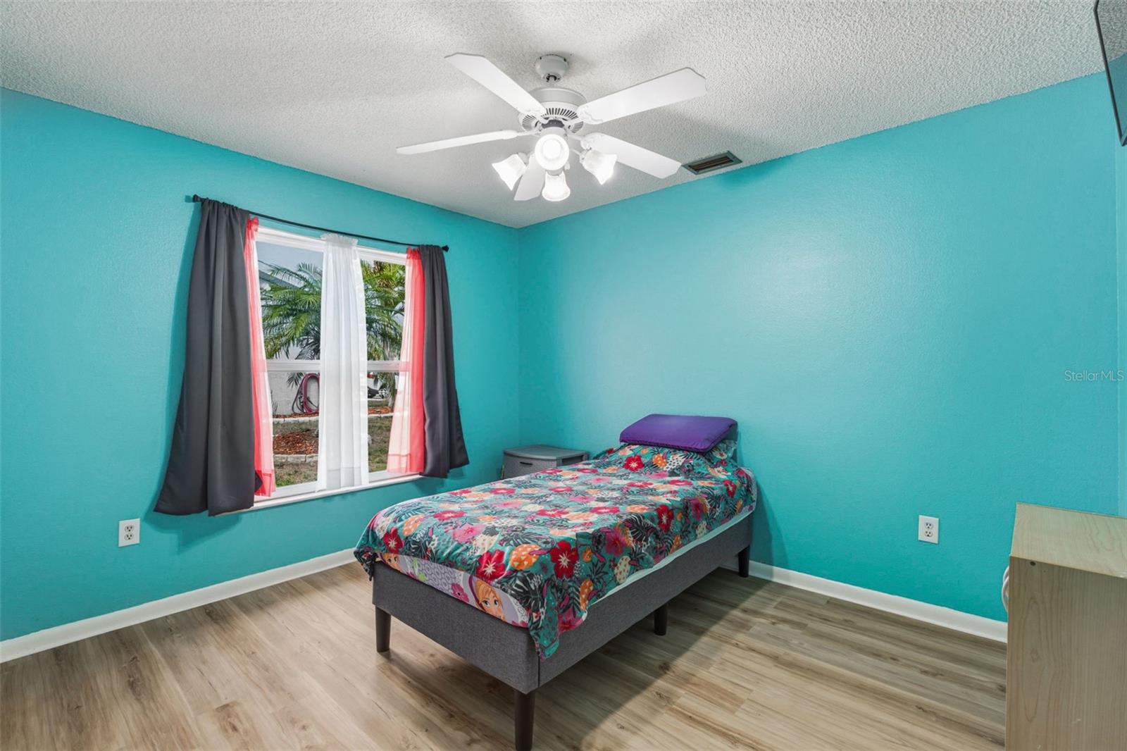 Image 26 of 37 For 23103 Cherry Avenue