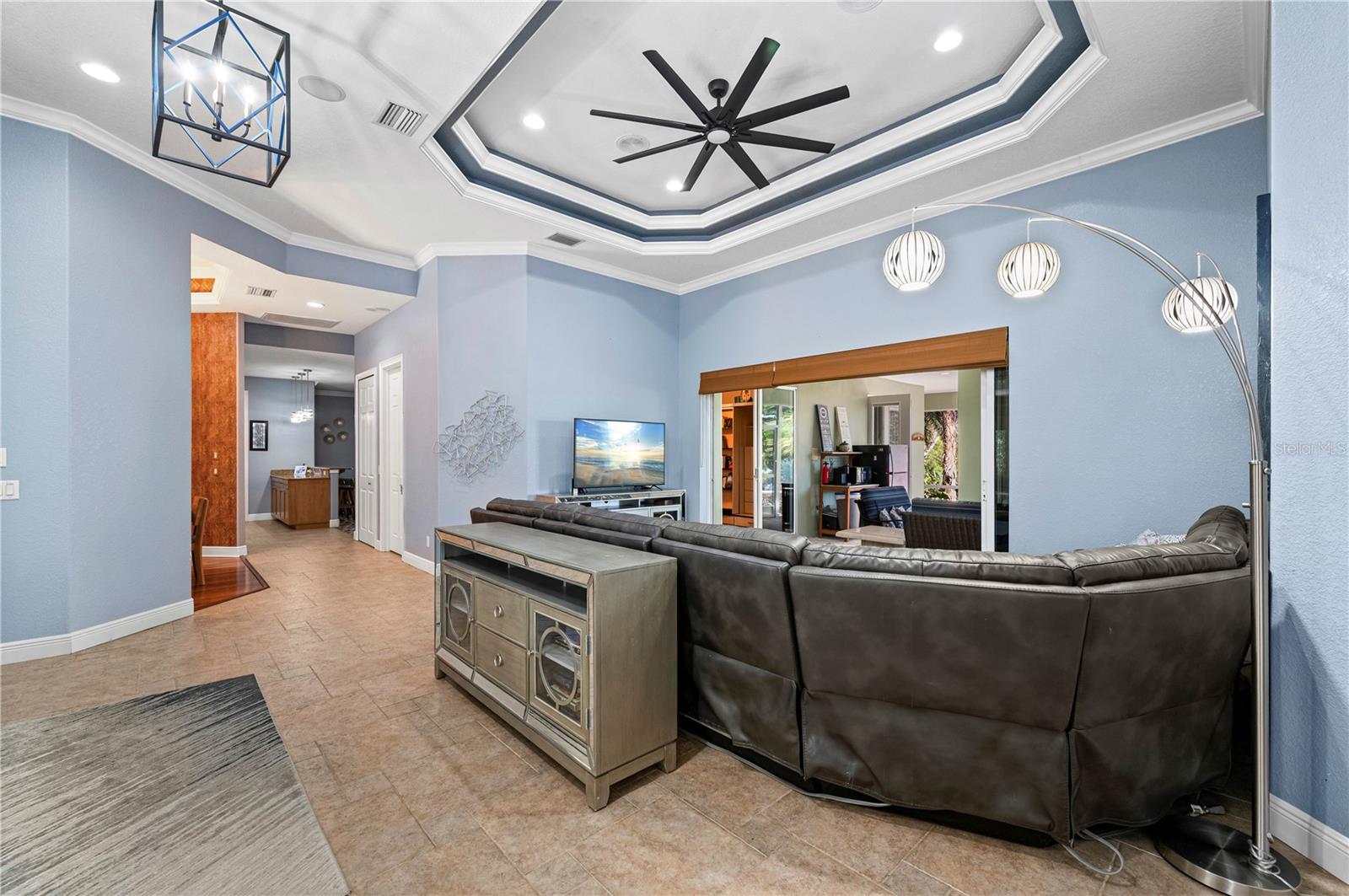 Image 15 of 89 For 29505 Jones Loop Road