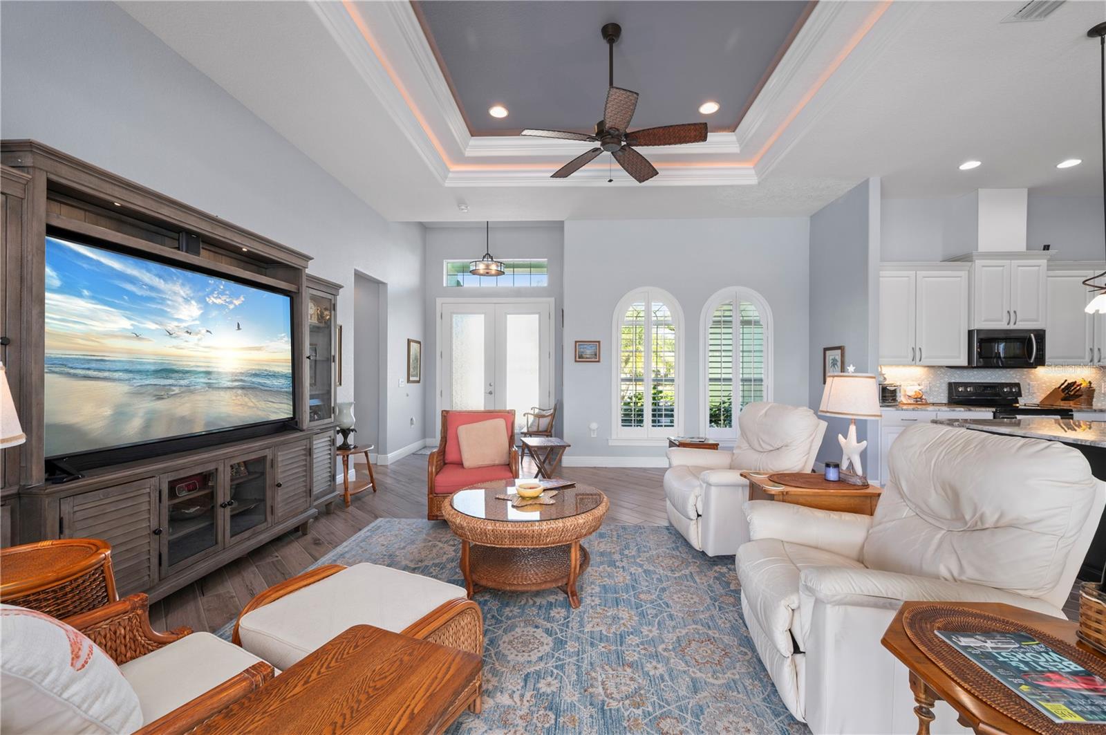 Image 13 of 70 For 15312 Hennipen Circle