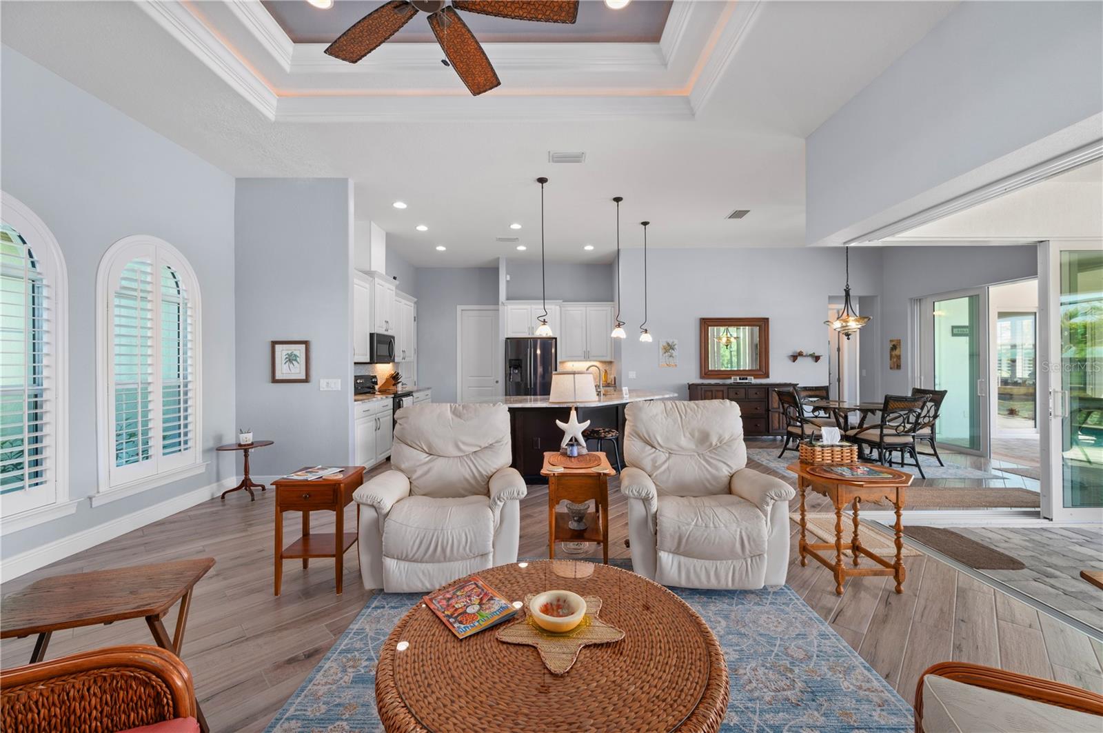 Image 14 of 70 For 15312 Hennipen Circle