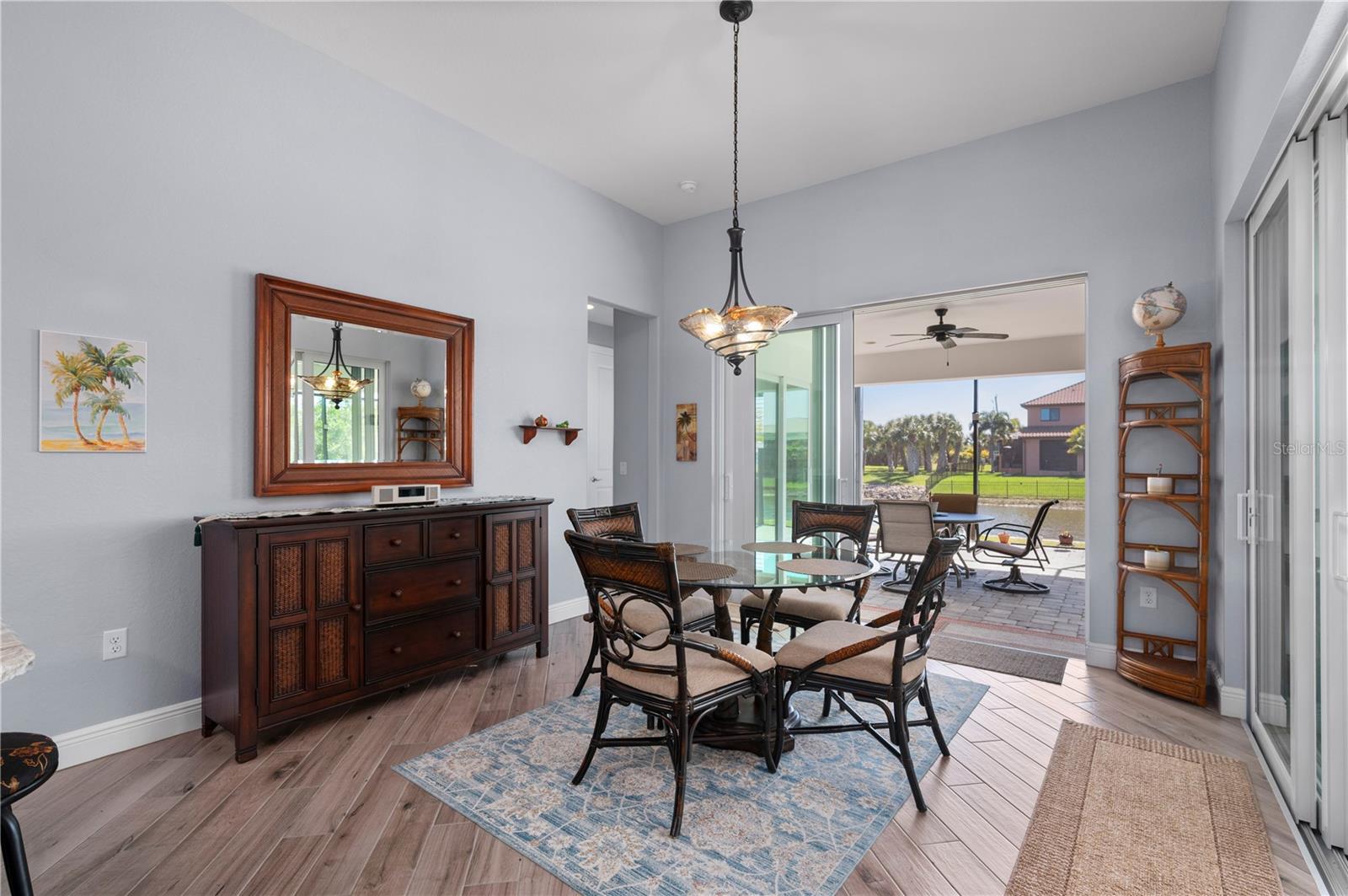 Image 22 of 70 For 15312 Hennipen Circle