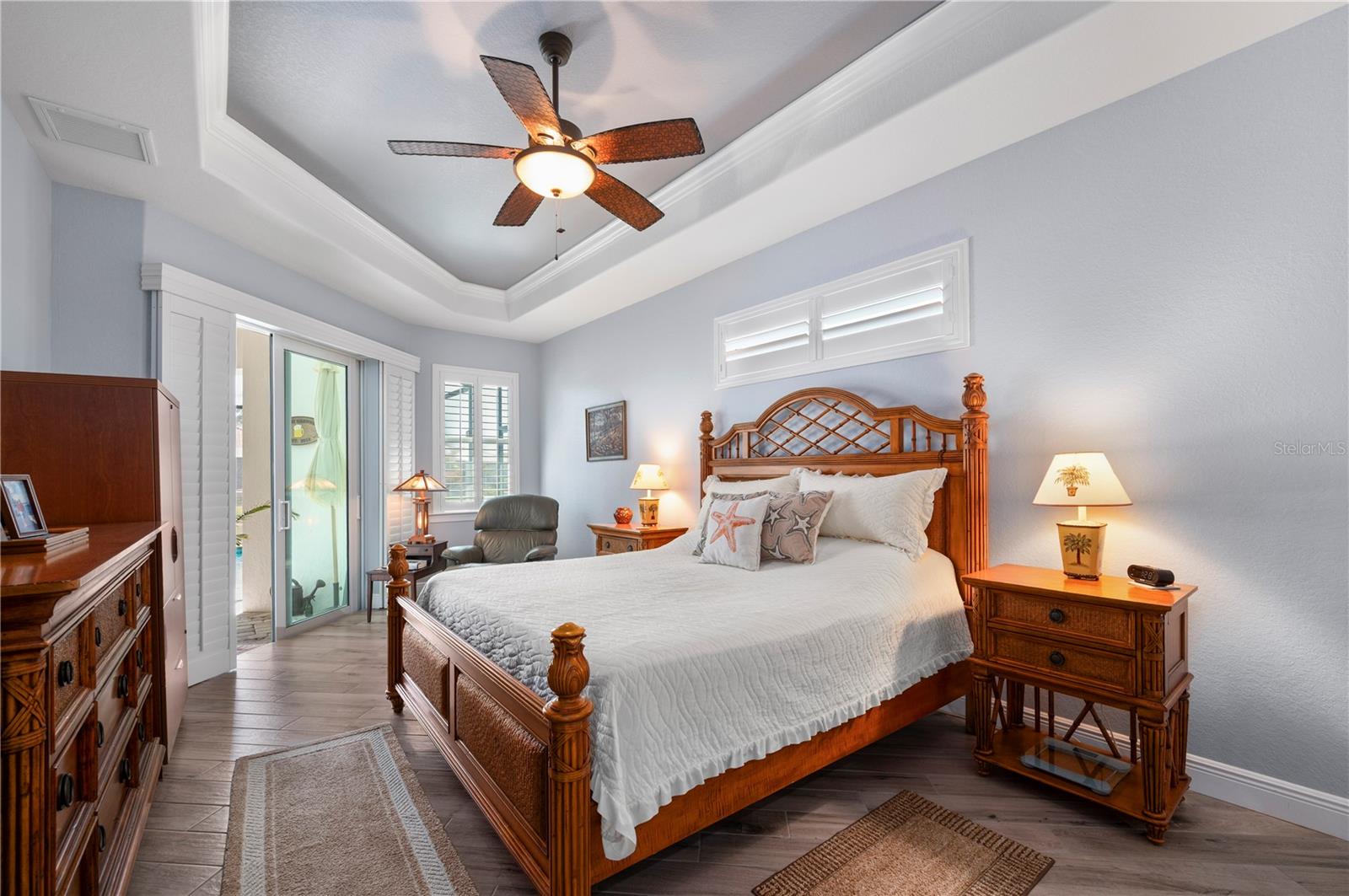 Image 24 of 70 For 15312 Hennipen Circle