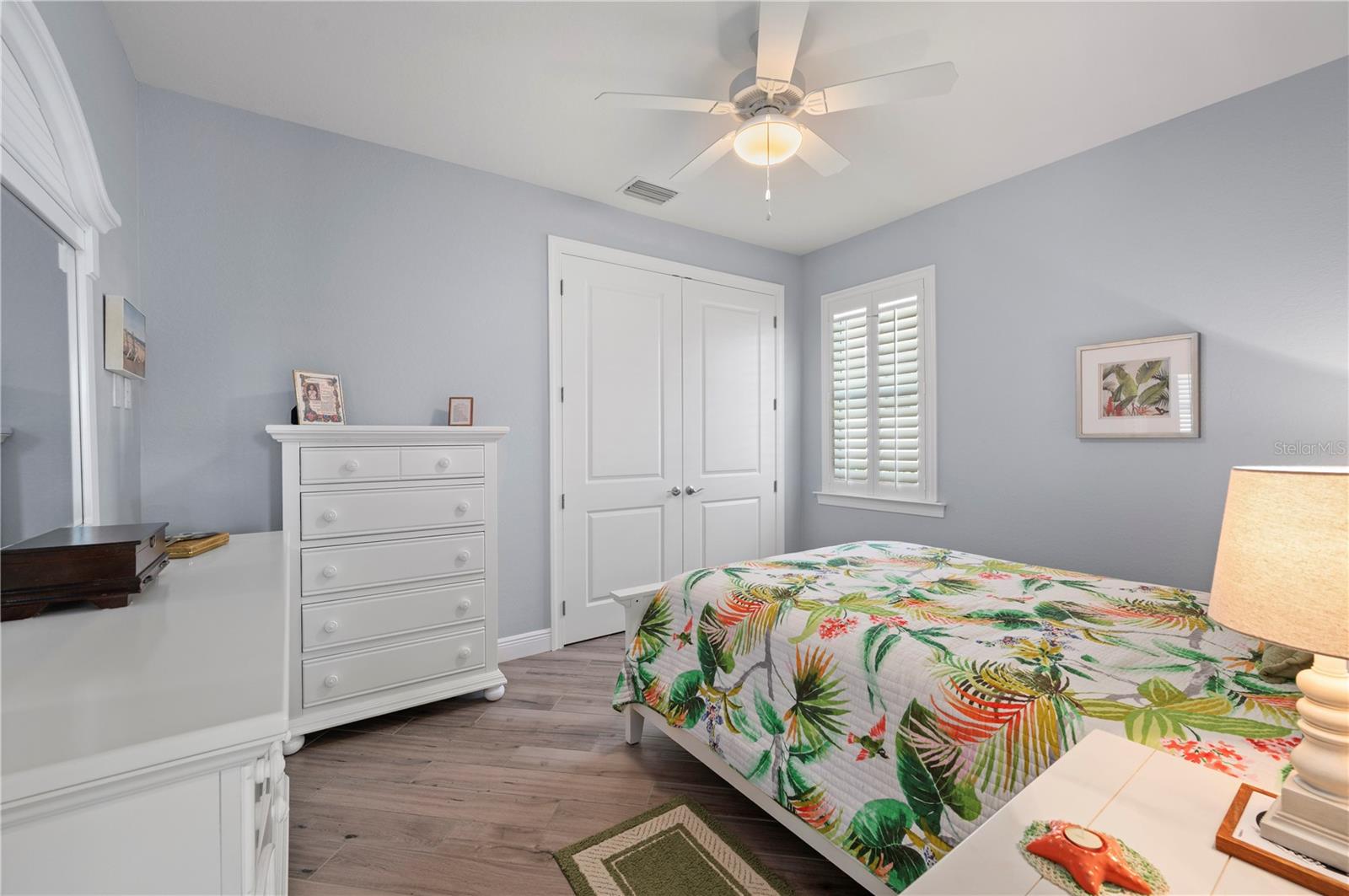 Image 36 of 70 For 15312 Hennipen Circle