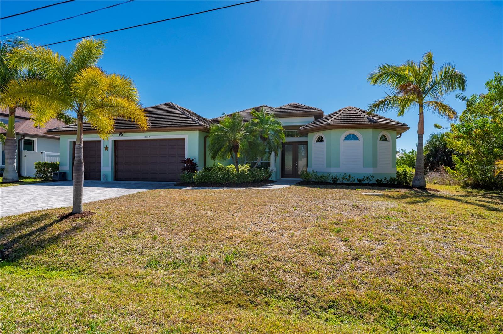 Image 4 of 70 For 15312 Hennipen Circle