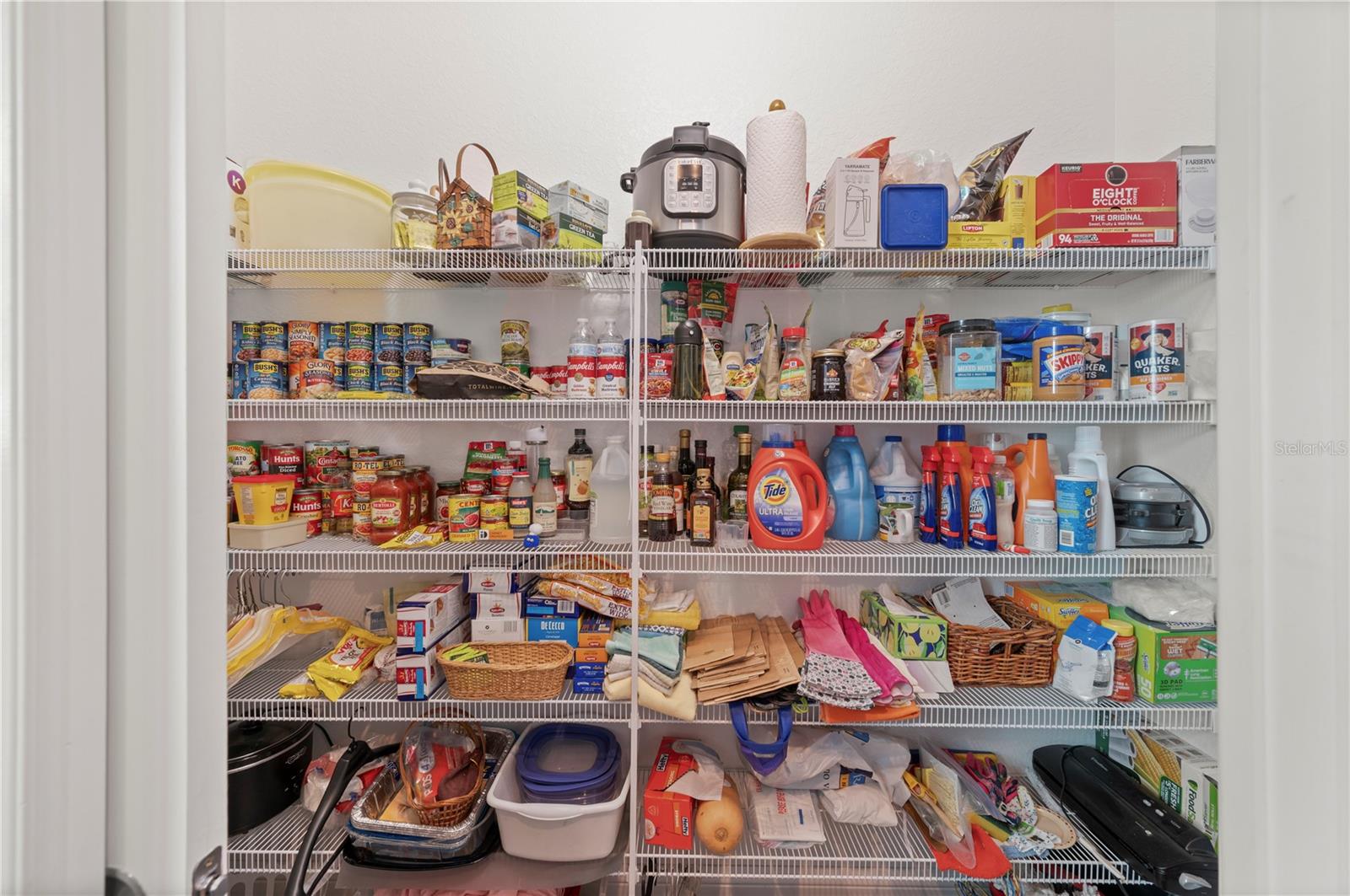 Image 41 of 70 For 15312 Hennipen Circle