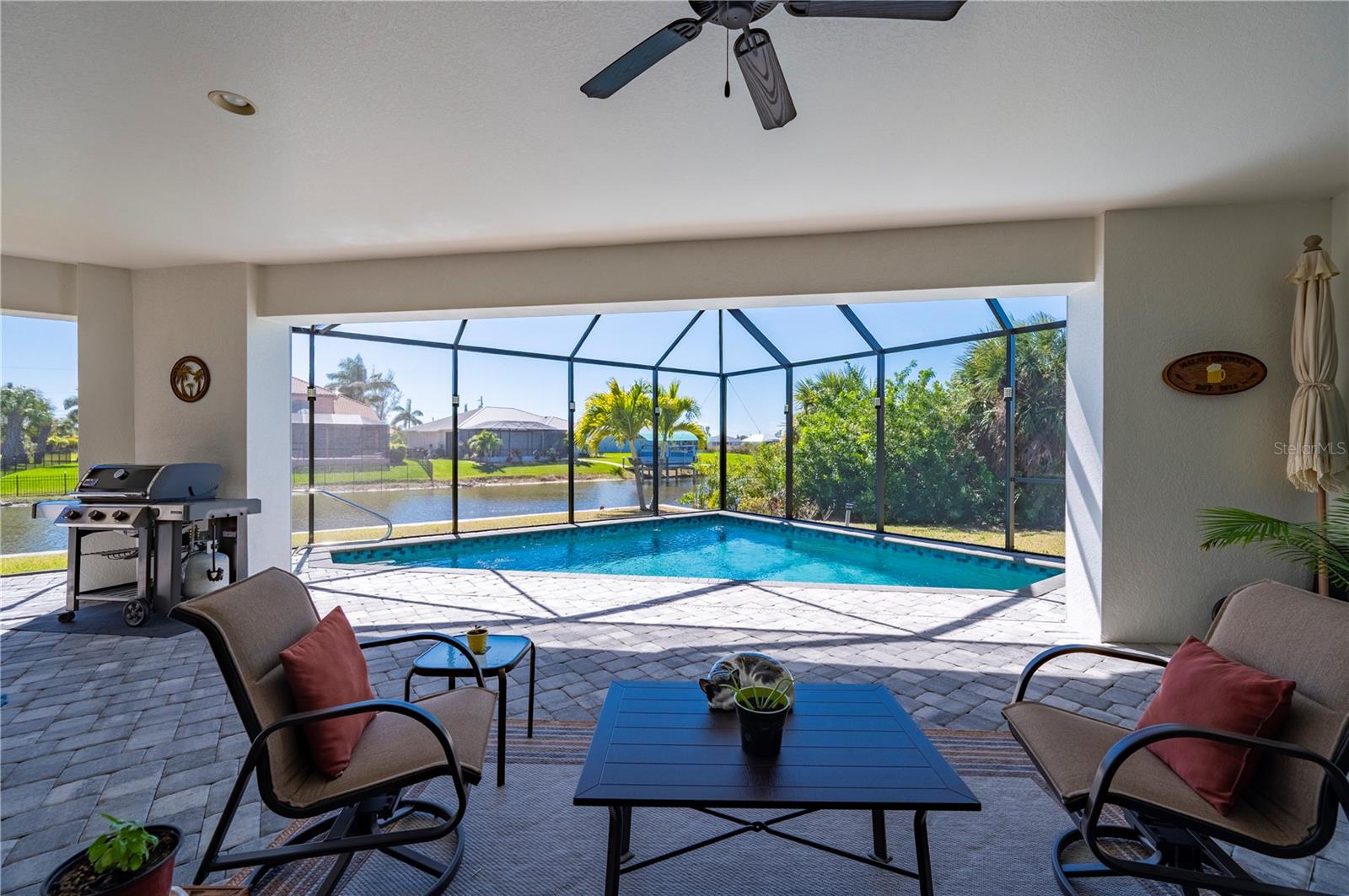 Image 44 of 70 For 15312 Hennipen Circle