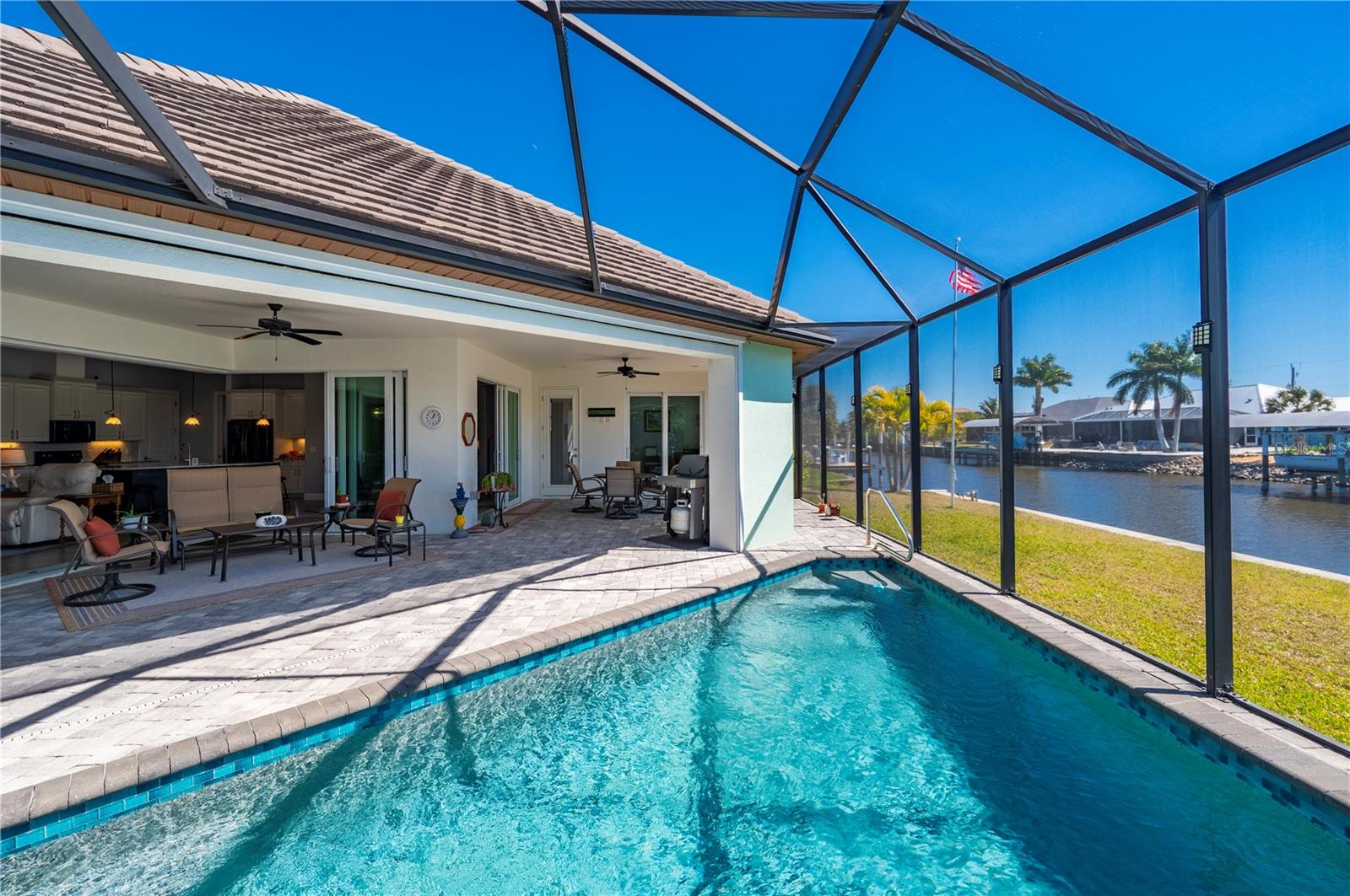 Image 52 of 70 For 15312 Hennipen Circle