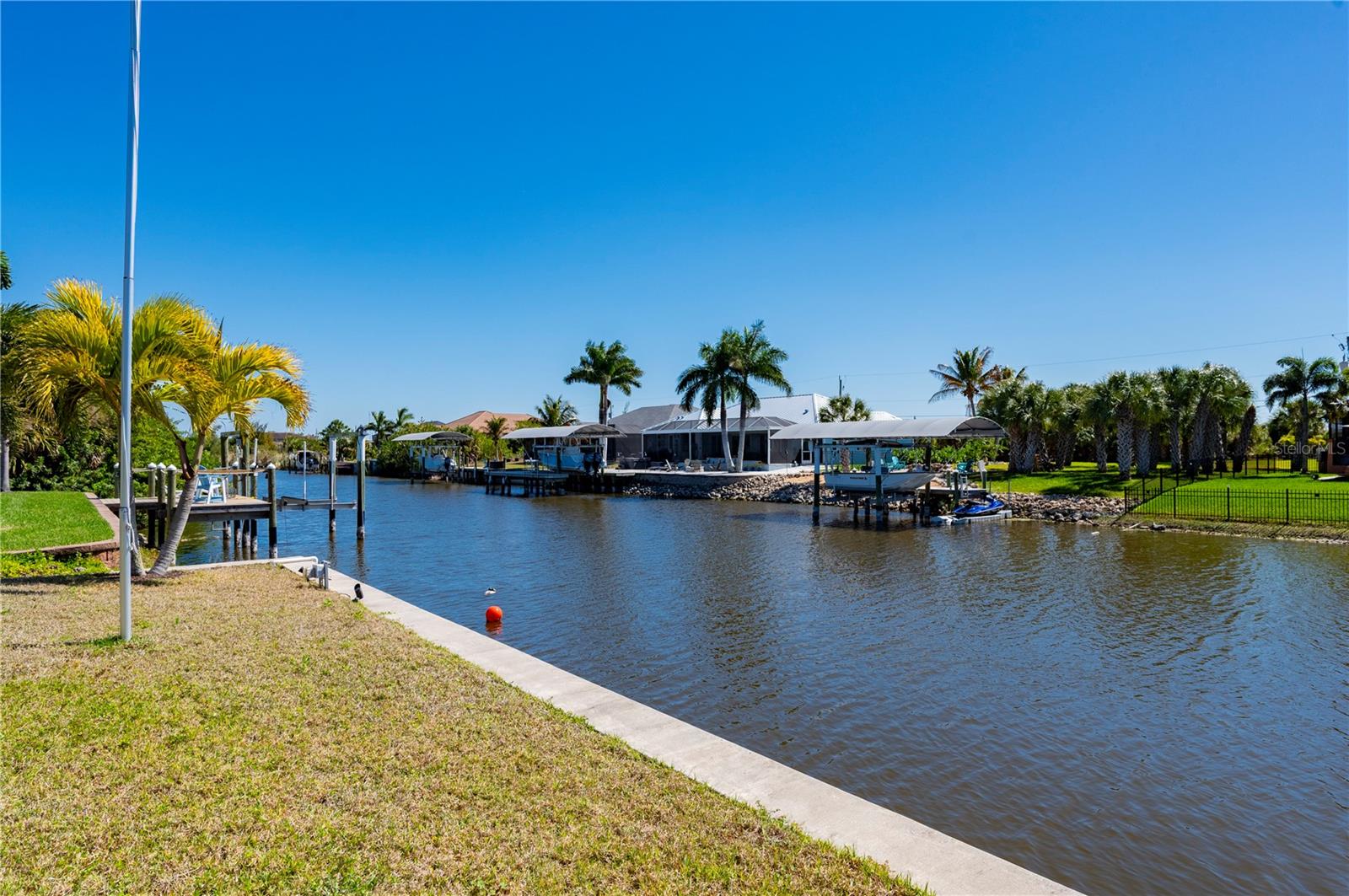 Image 58 of 70 For 15312 Hennipen Circle