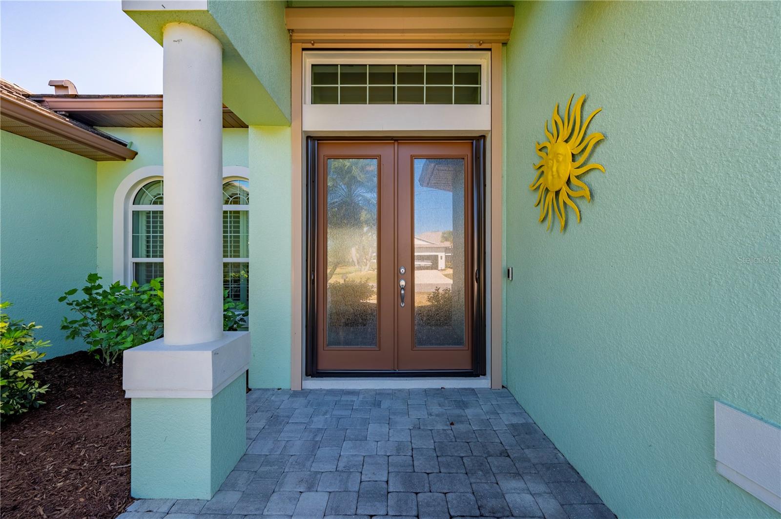 Image 7 of 70 For 15312 Hennipen Circle