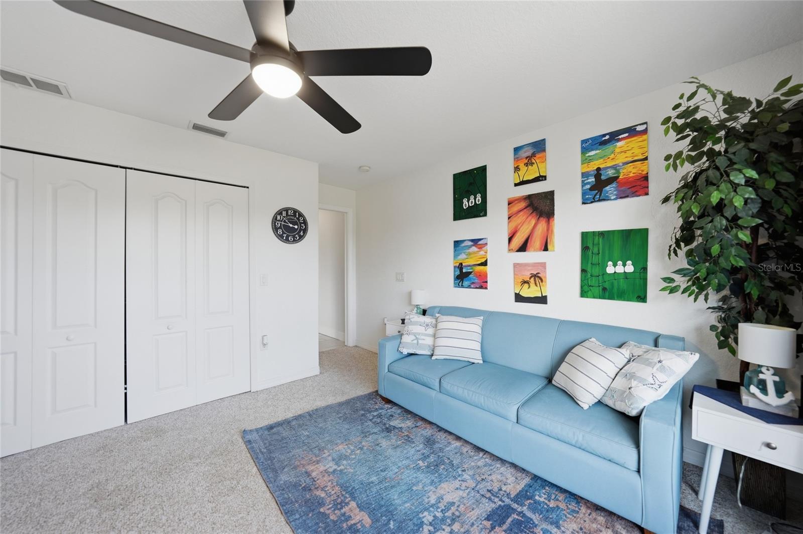 Image 27 of 45 For 600 Royal Poinciana