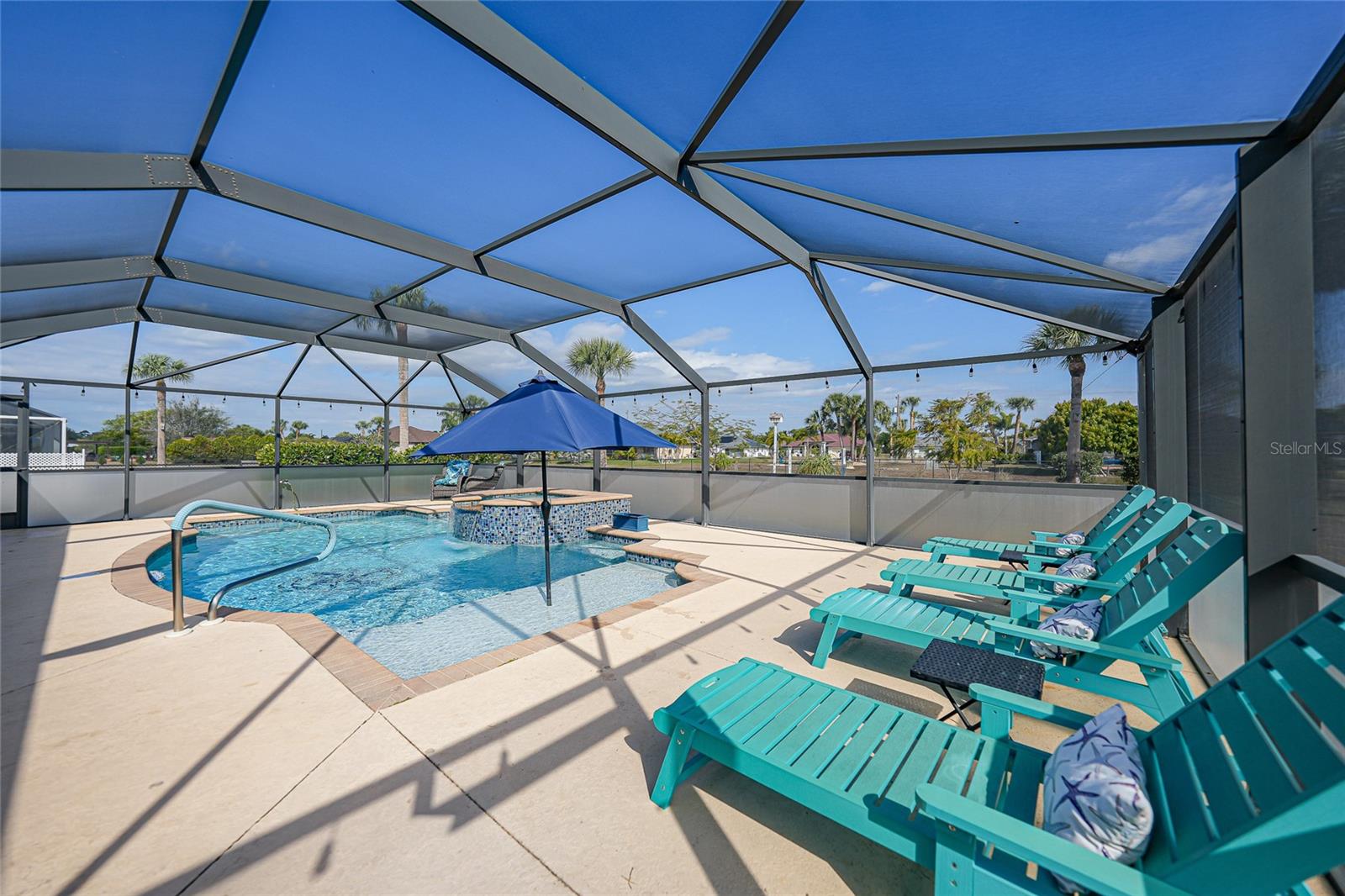 Image 30 of 45 For 600 Royal Poinciana