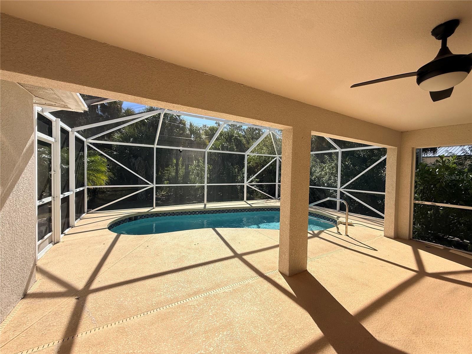 Image 11 of 11 For 14163 Tudball Ave