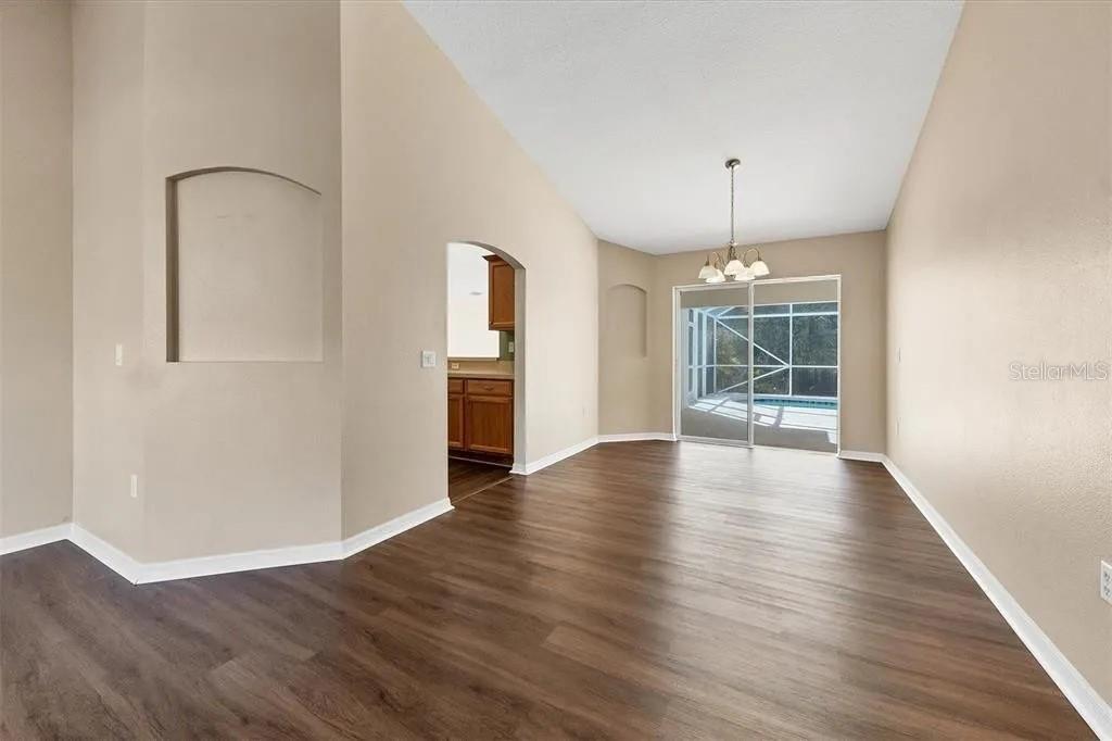 Image 2 of 11 For 14163 Tudball Ave