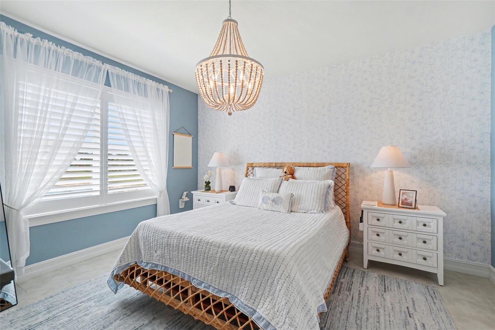 Image 13 of 66 For 17770 Oleander Avenue