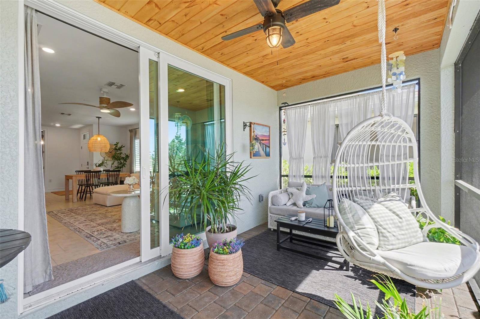 Image 22 of 66 For 17770 Oleander Avenue