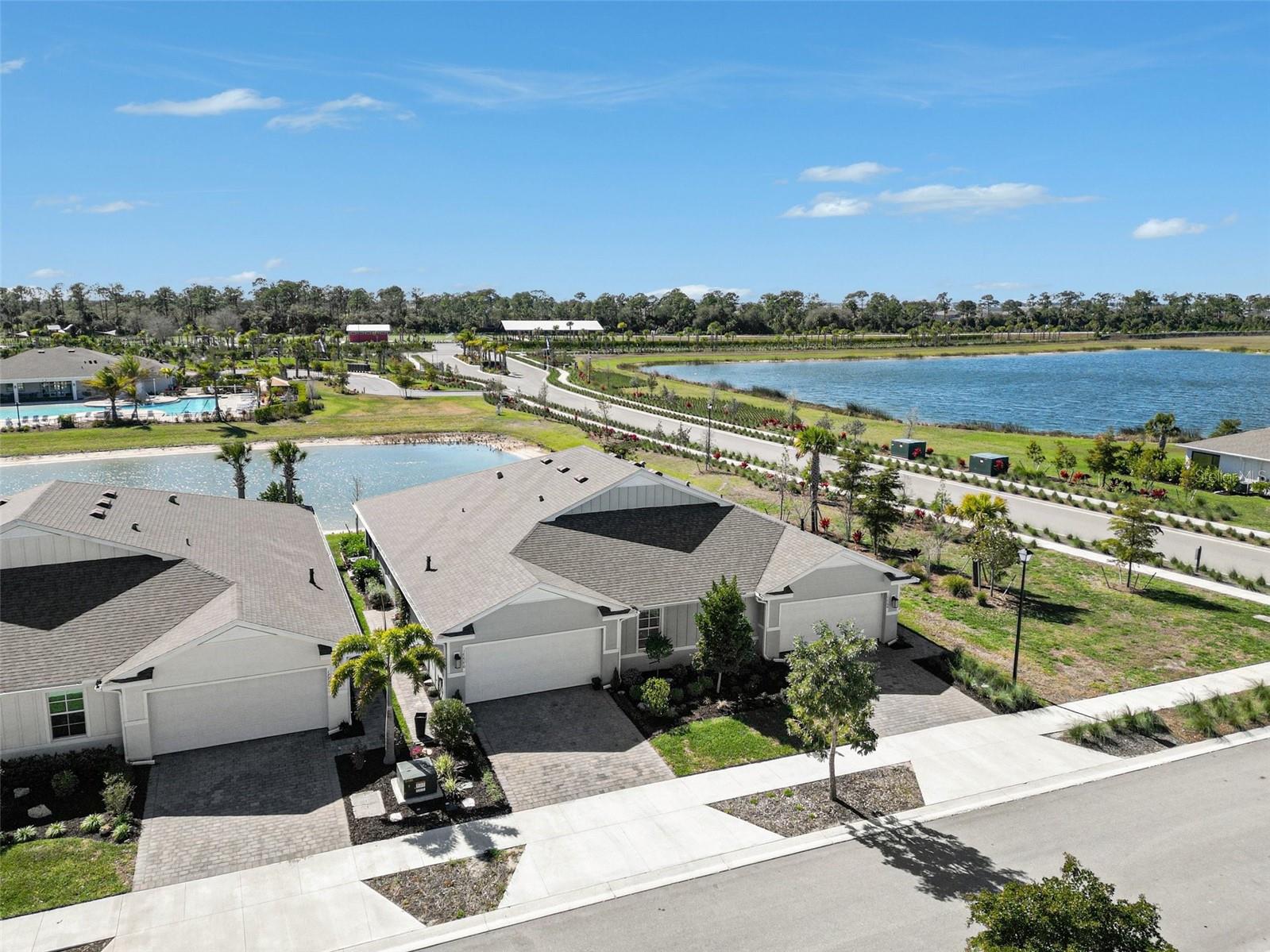 Image 26 of 66 For 17770 Oleander Avenue