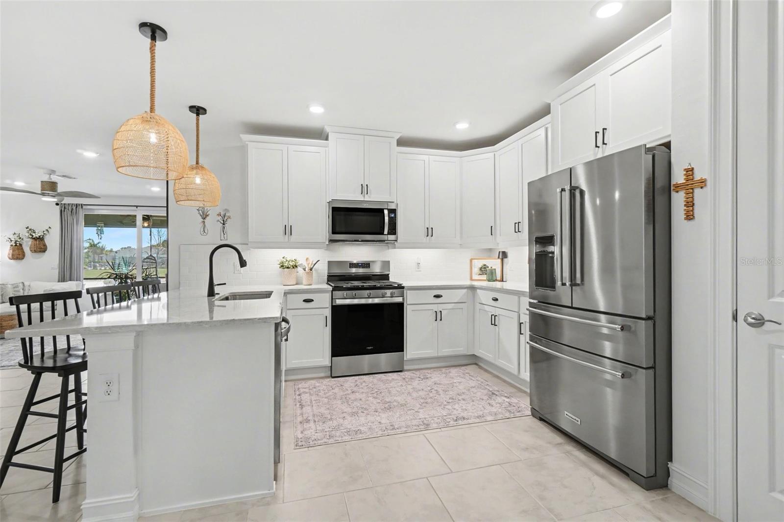 Image 4 of 66 For 17770 Oleander Avenue