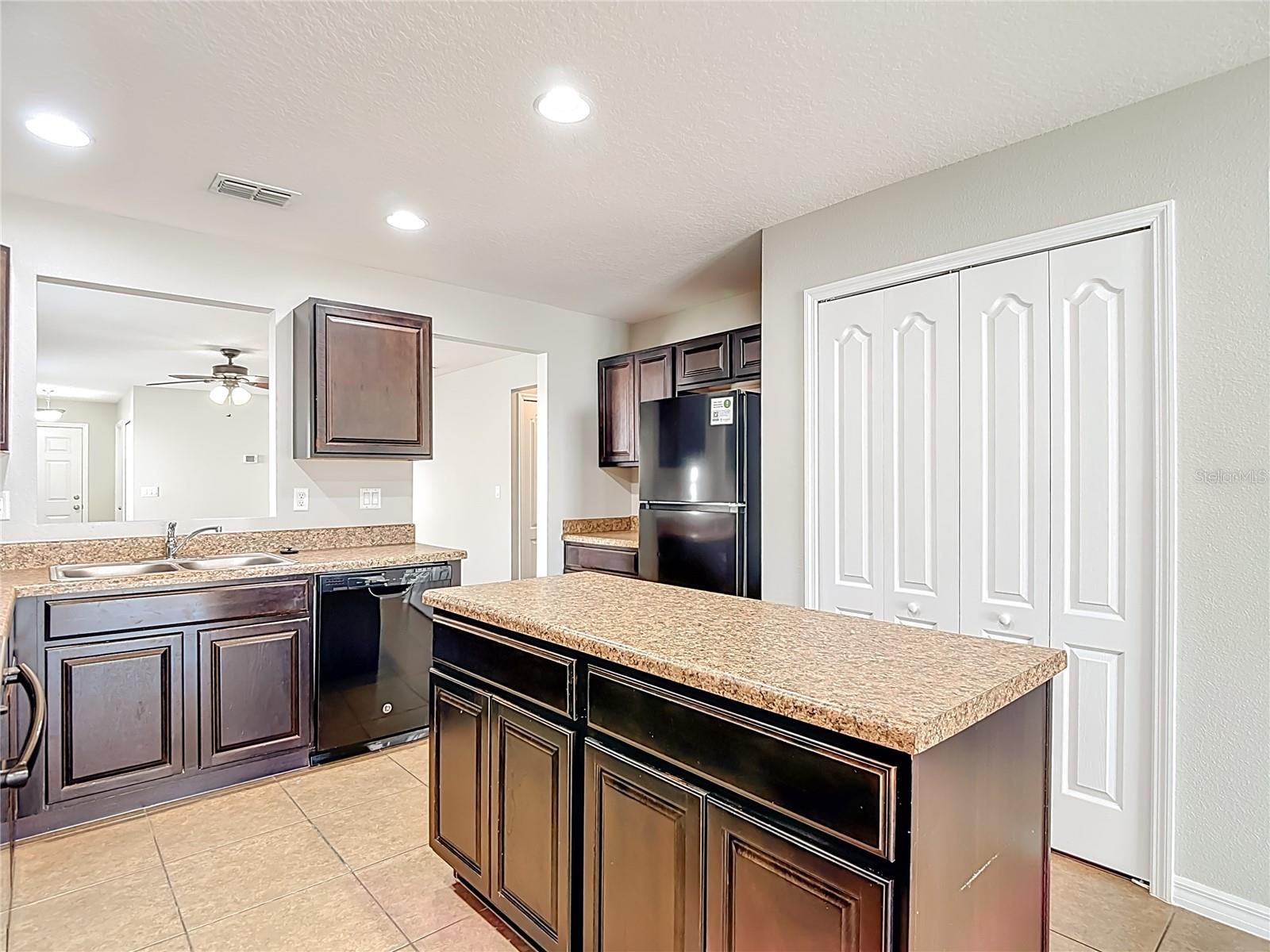 Image 19 of 59 For 13221 Waterford Castle Drive