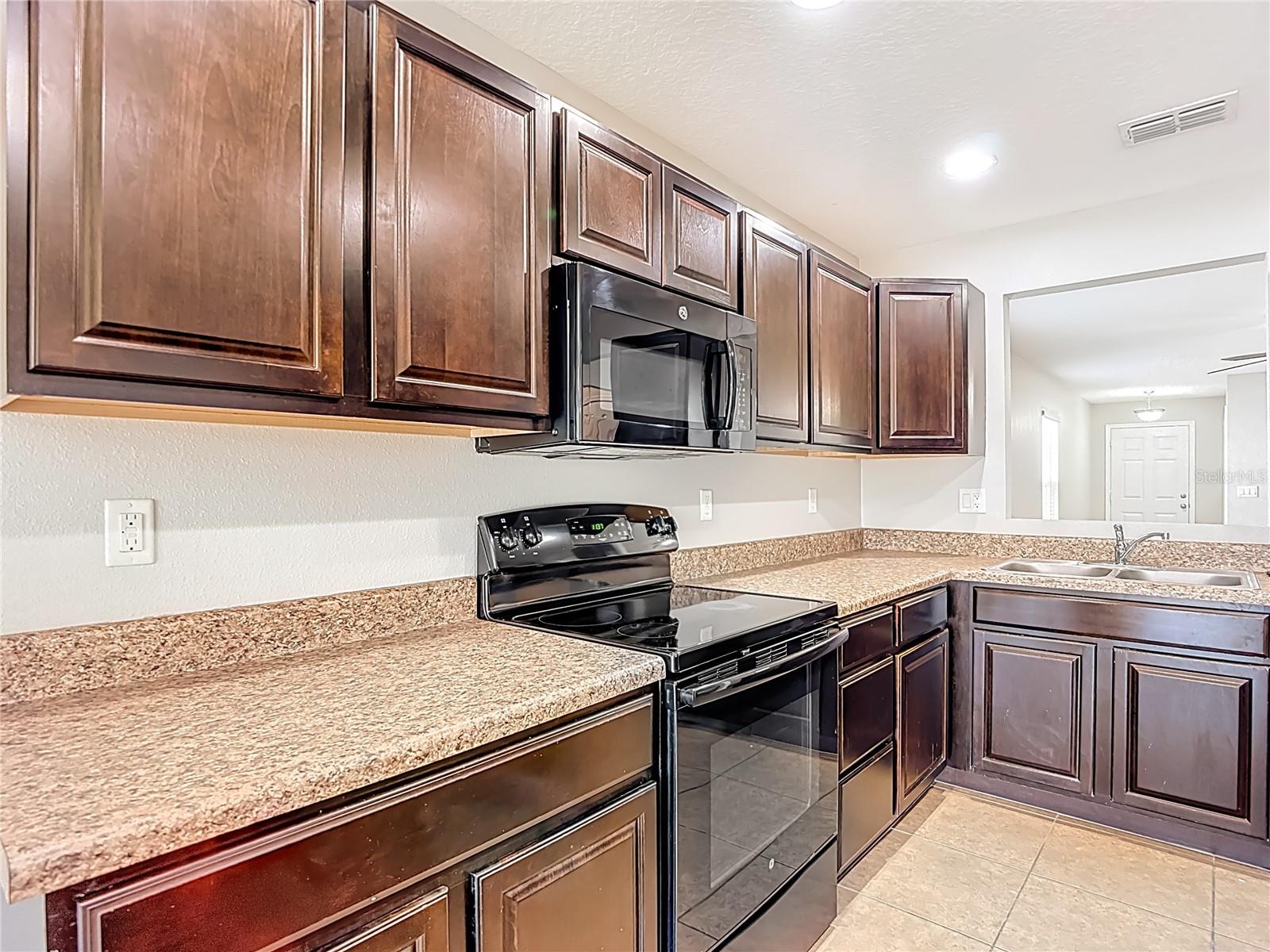 Image 20 of 59 For 13221 Waterford Castle Drive