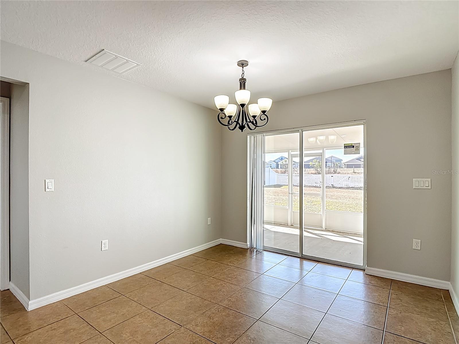 Image 23 of 59 For 13221 Waterford Castle Drive