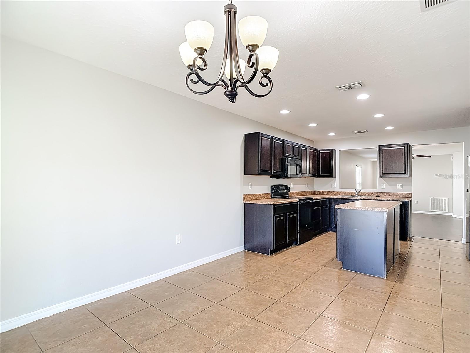 Image 25 of 59 For 13221 Waterford Castle Drive