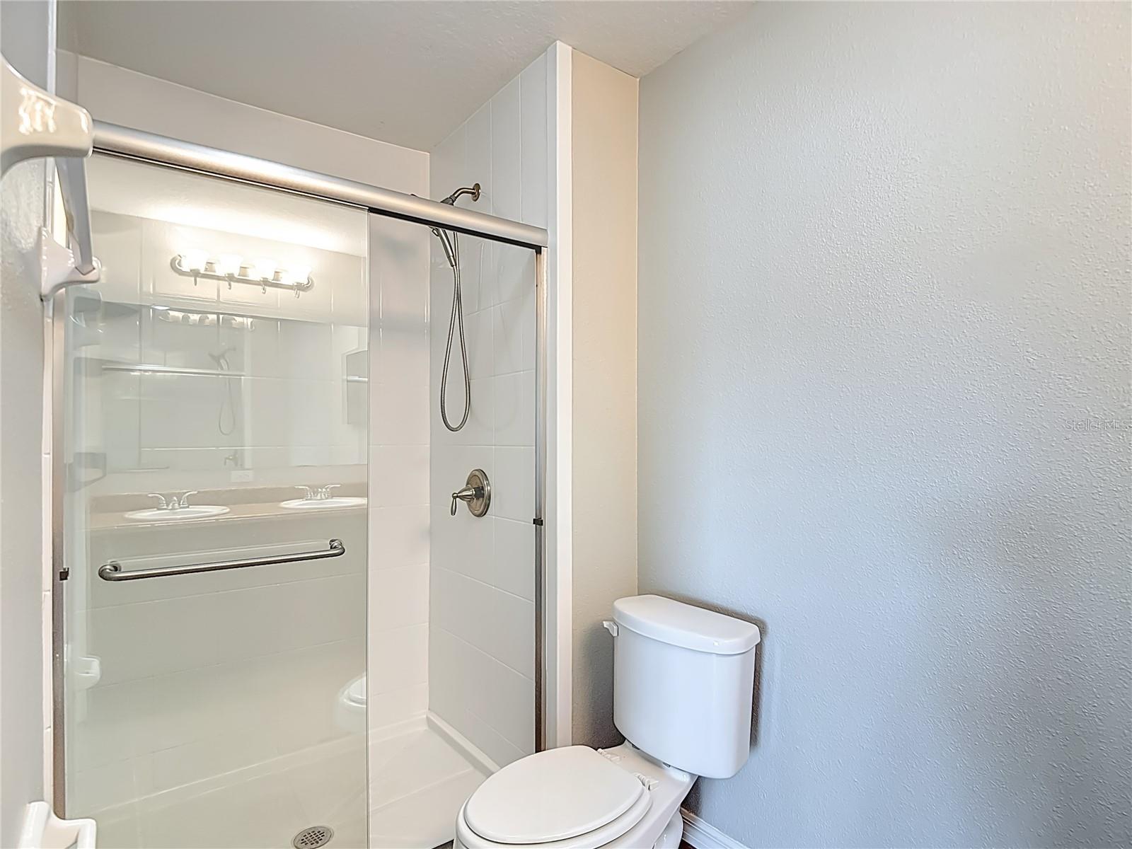 Image 44 of 59 For 13221 Waterford Castle Drive