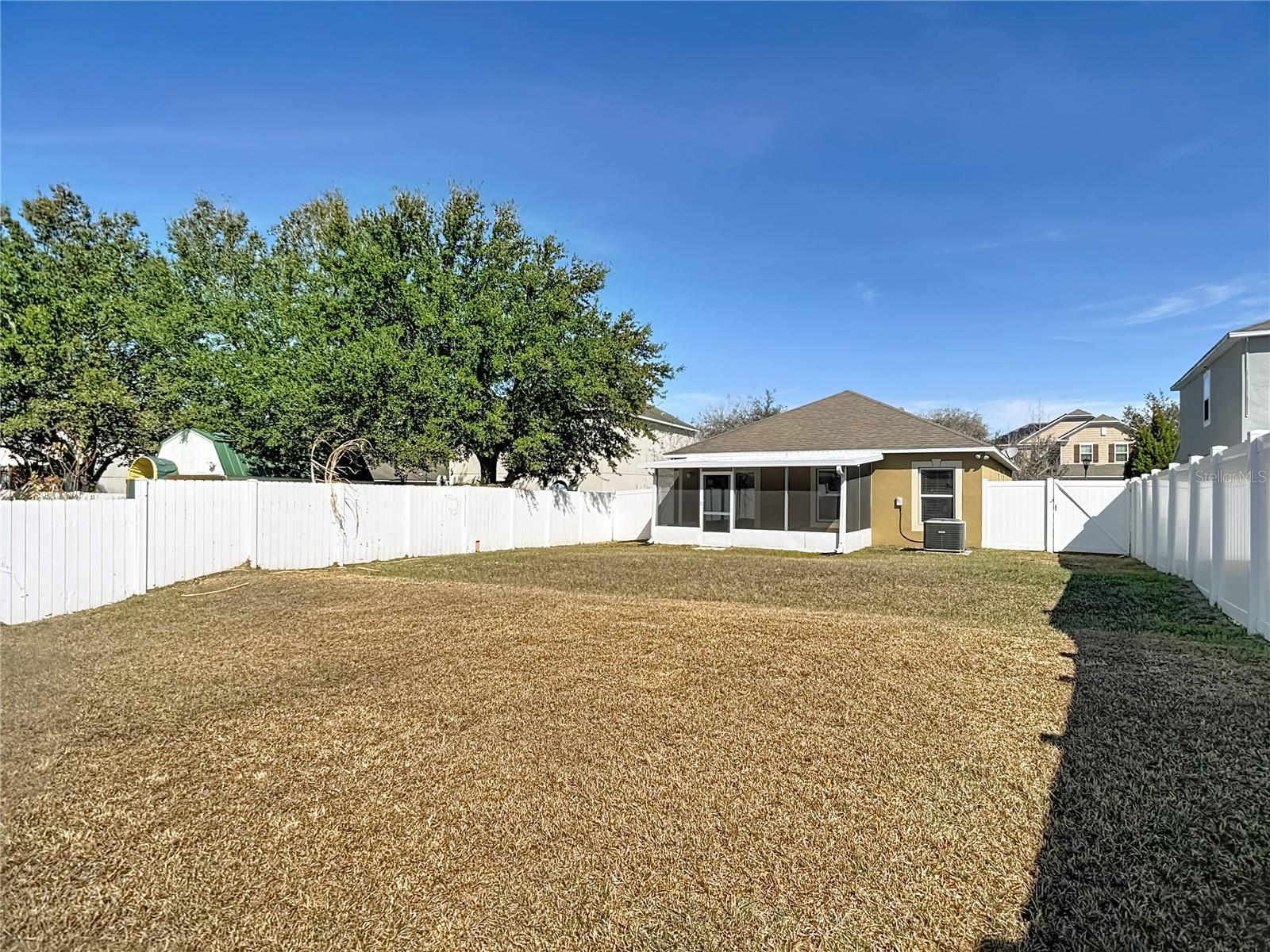 Image 55 of 59 For 13221 Waterford Castle Drive