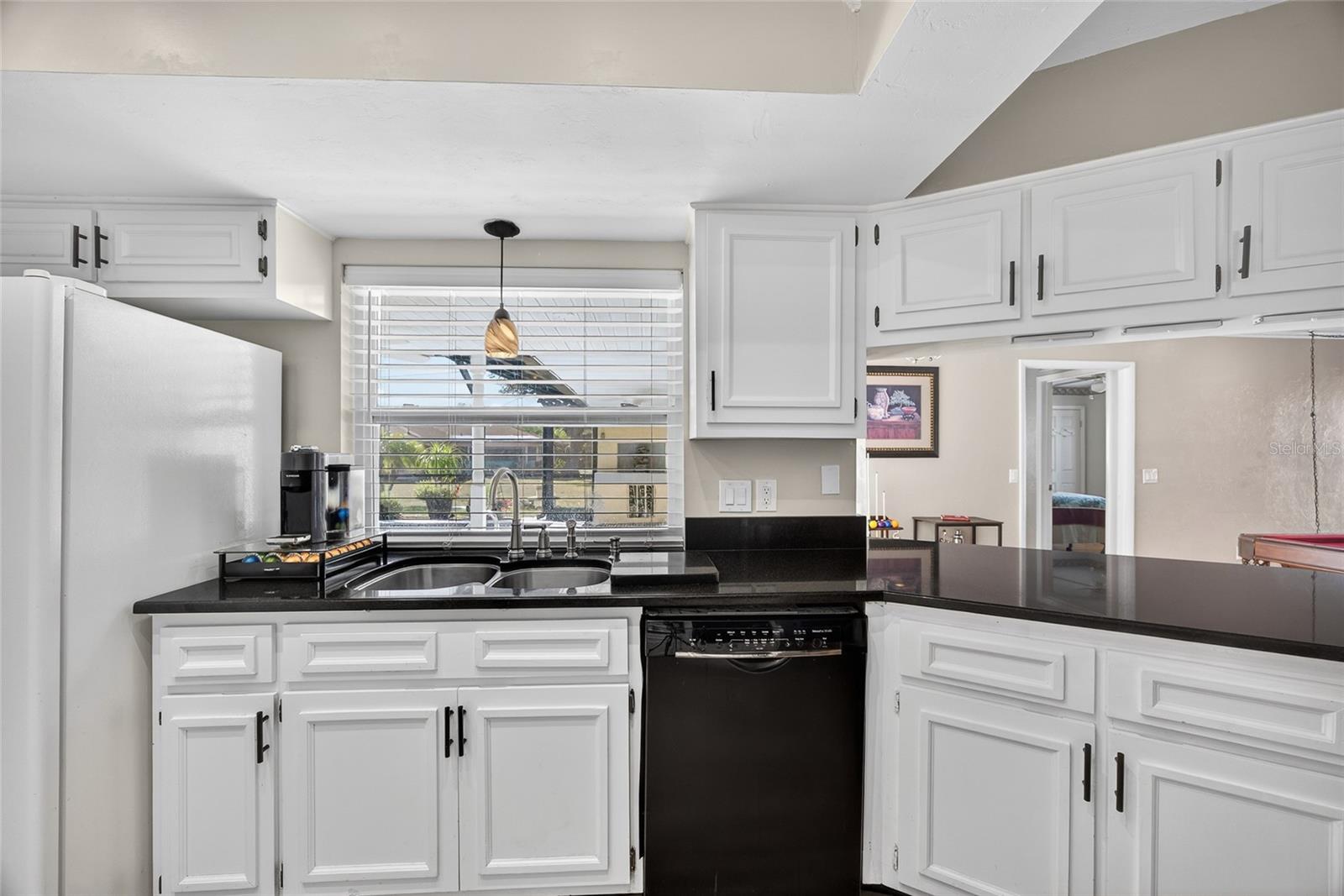 Image 12 of 36 For 441 Chestnut Avenue Nw