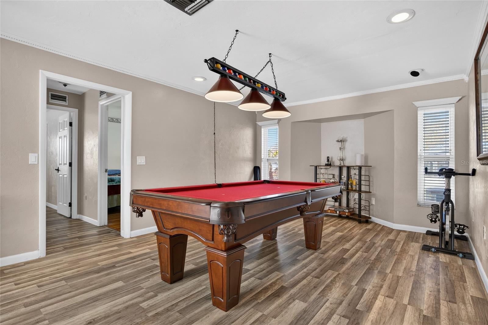 Image 17 of 36 For 441 Chestnut Avenue Nw