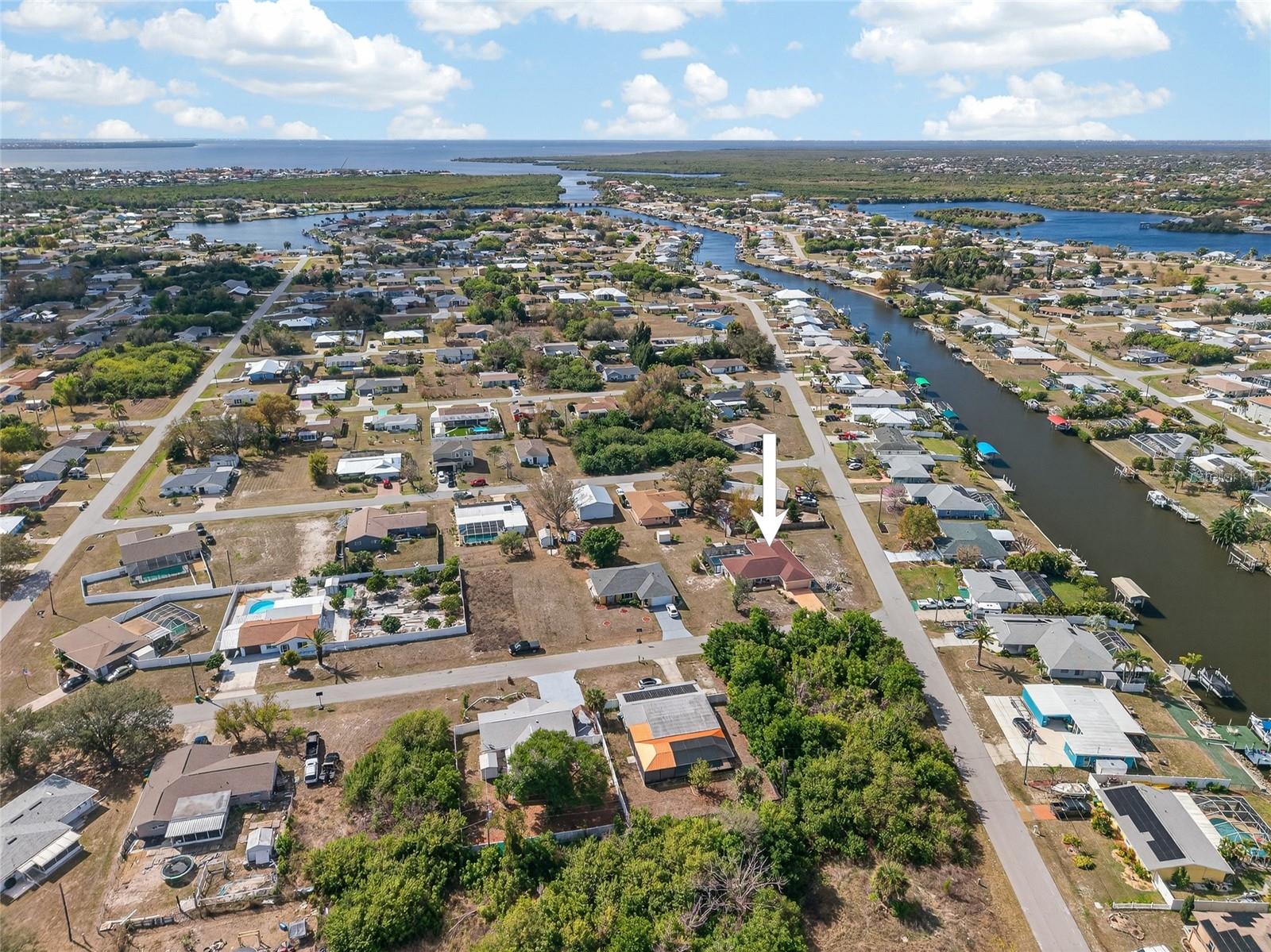 Image 3 of 36 For 441 Chestnut Avenue Nw